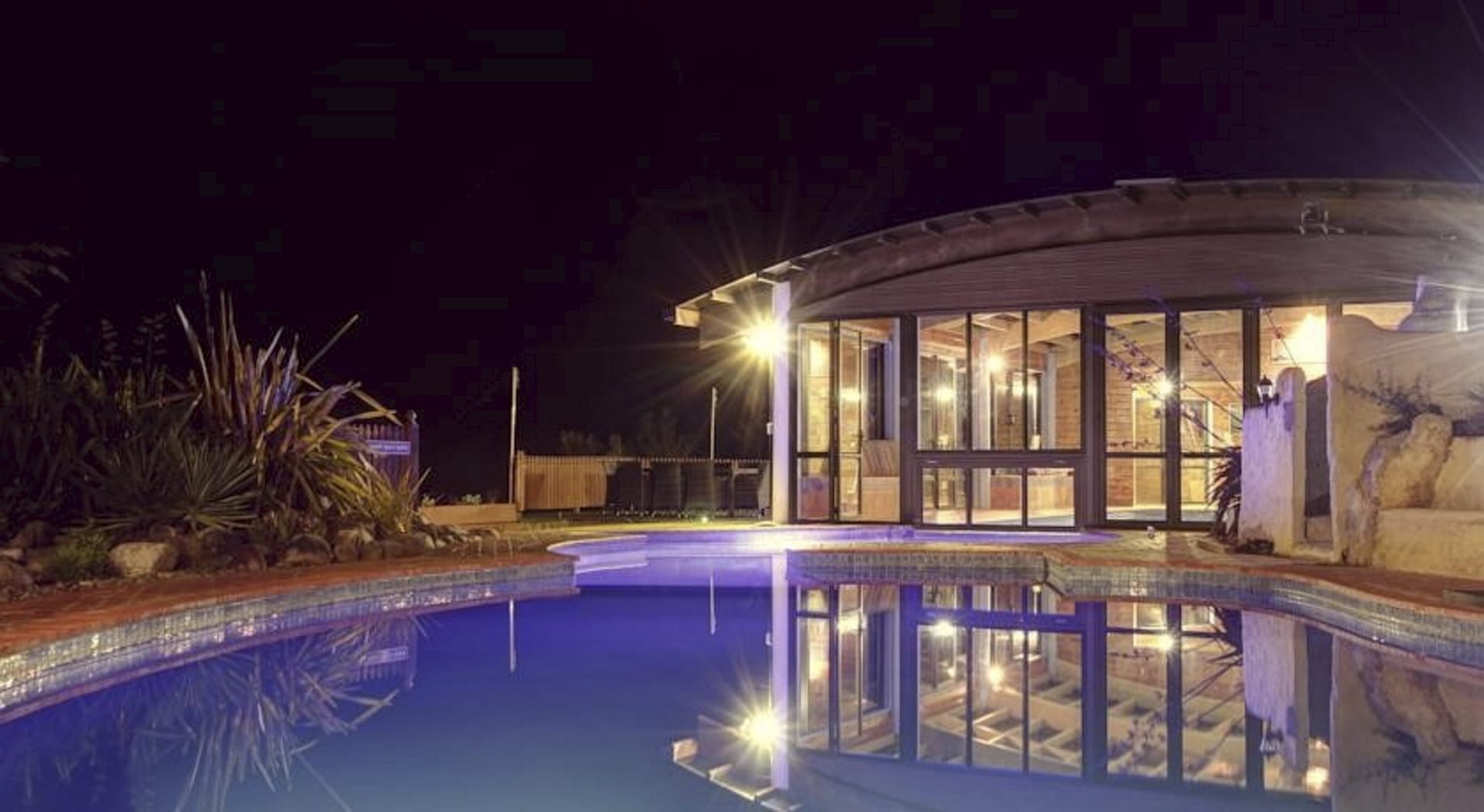 103574-NZL_SIS_21220111_OL_1