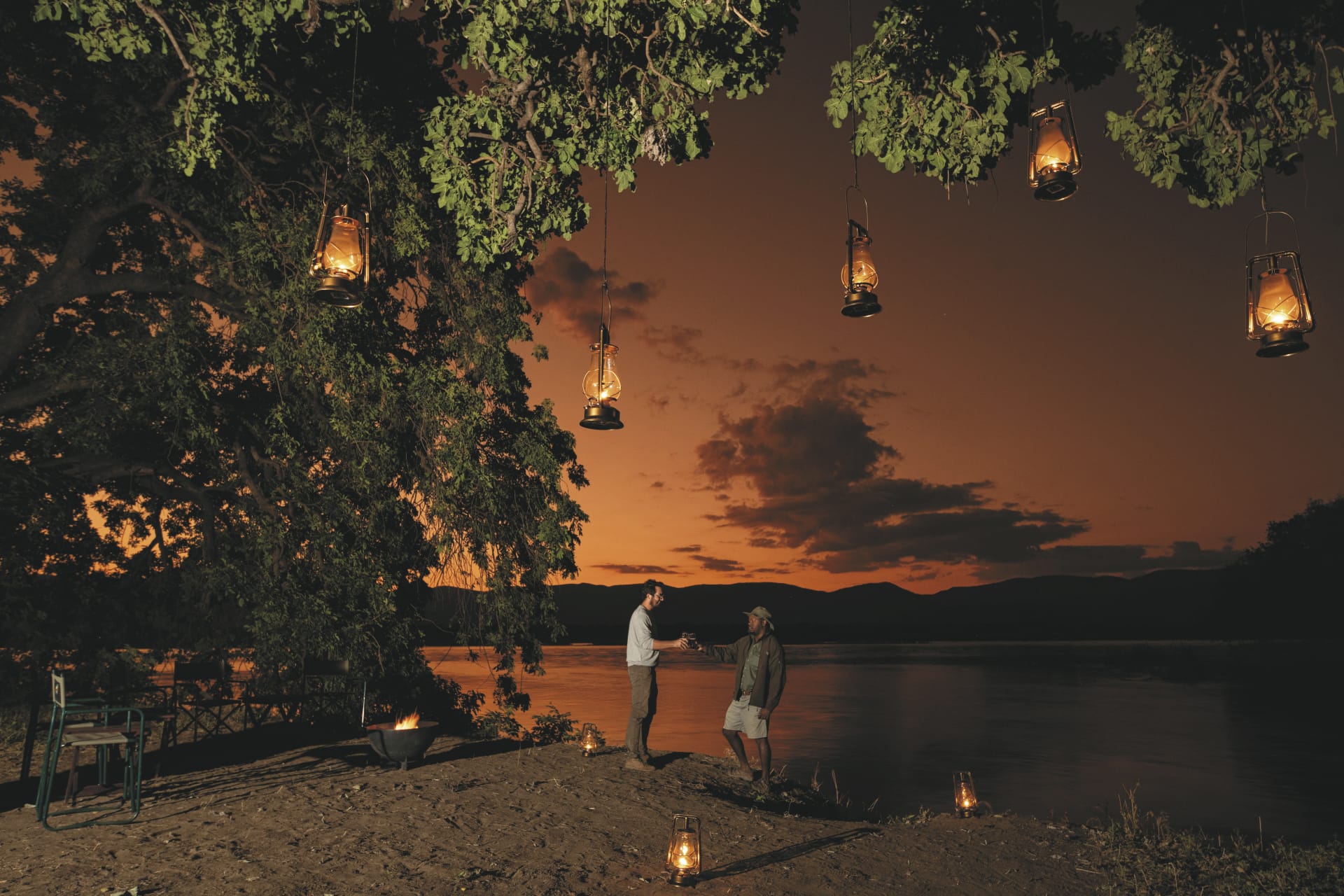 108589-ZIM_20221212_AD_45