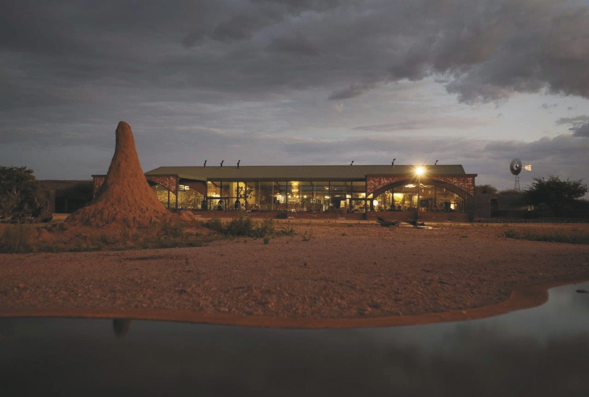 112579-NA_20230915_AD_4