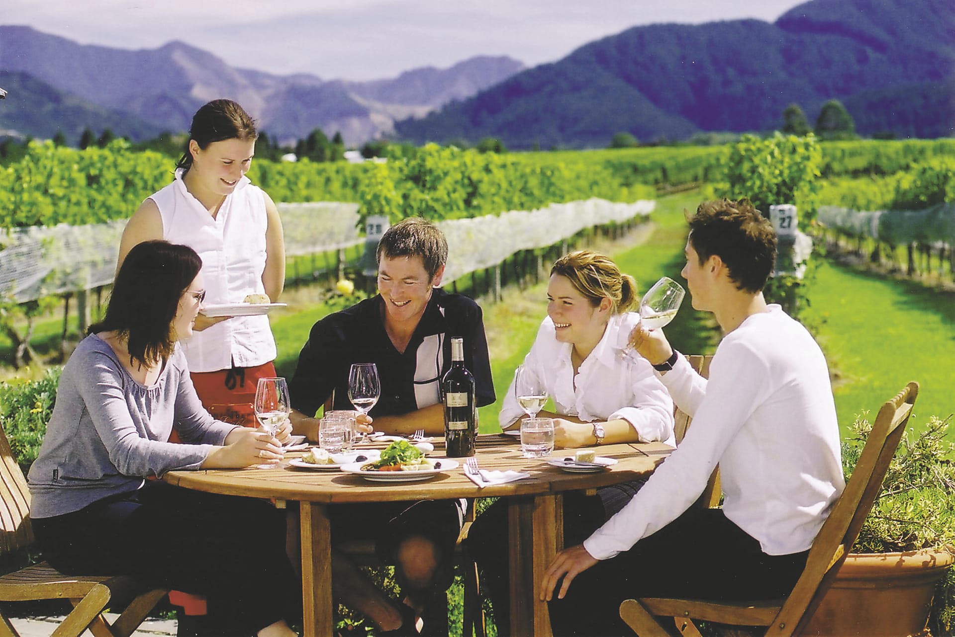 16549-NZL_DIV_041_20071009_IVB