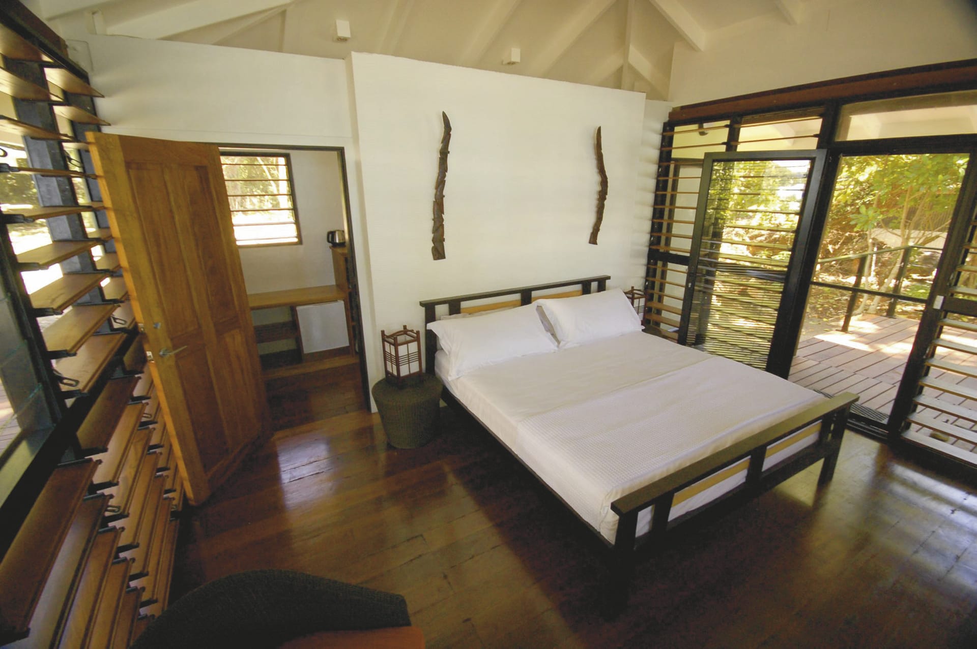 23522-SPC_VLI_011_20080915_IVB