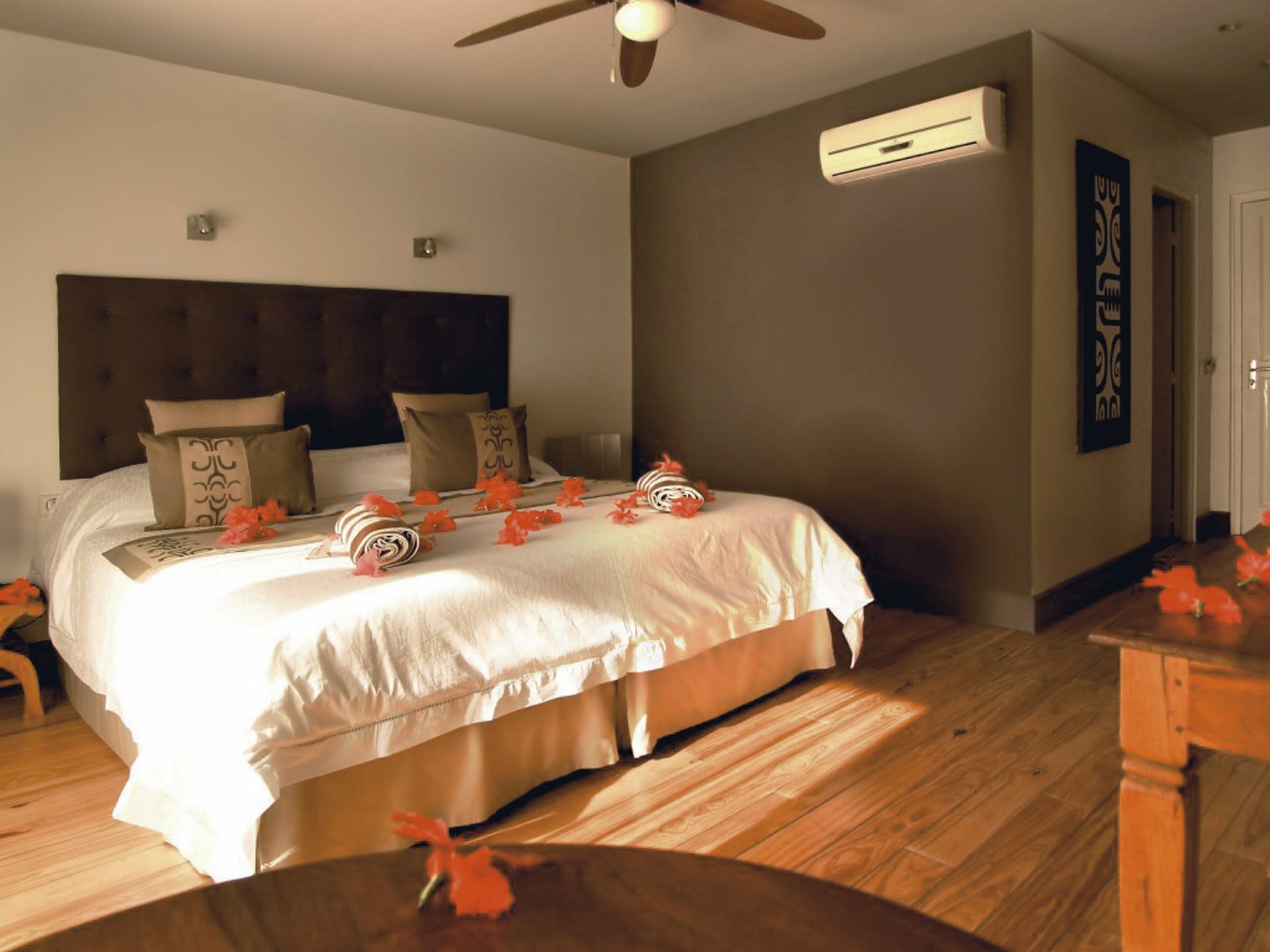 49597-SPC_PPT_128_20130830_PP