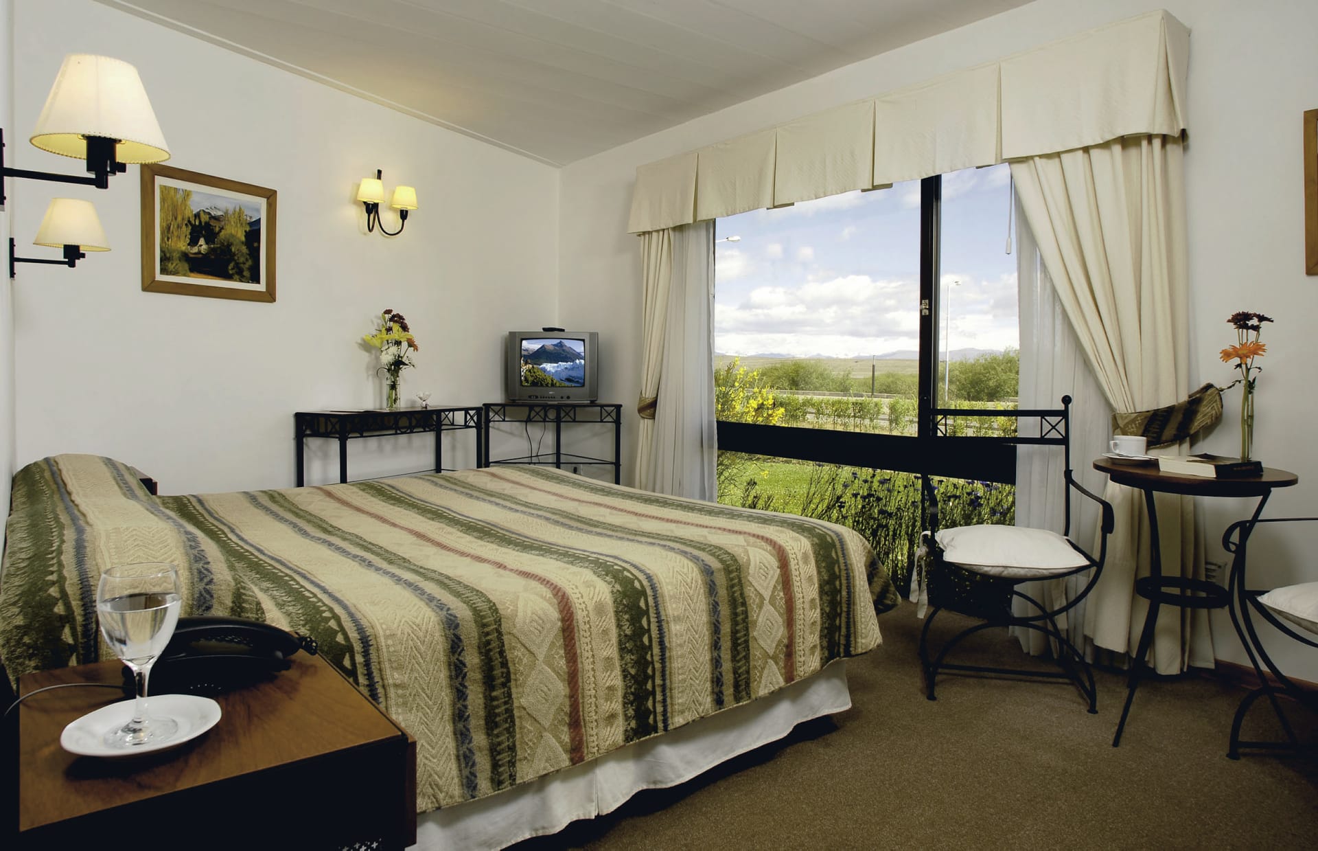 51029-SAM_AR_103_20131011_PP