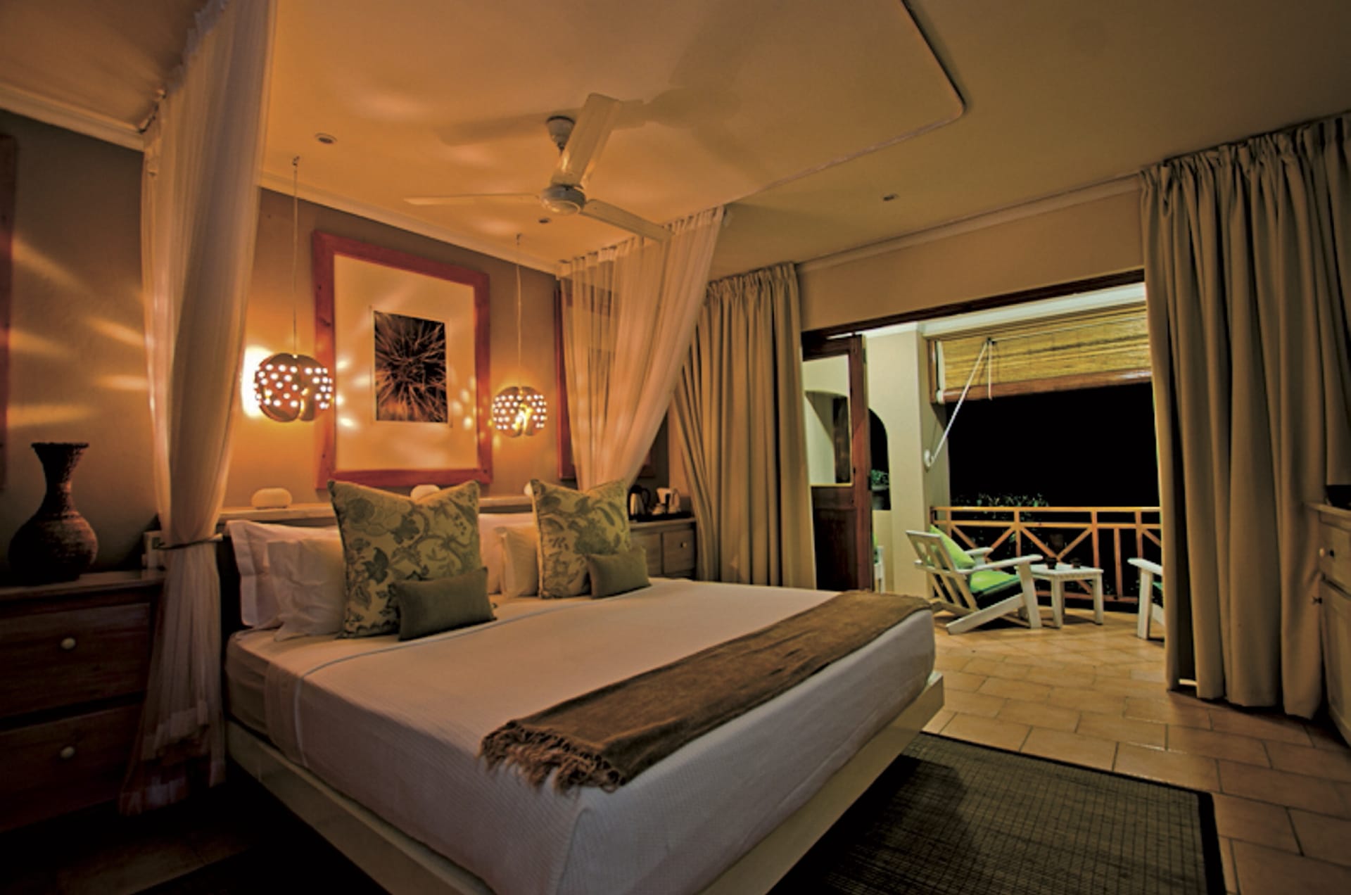 54363-IOZ_SEY_004_20140710_DTT