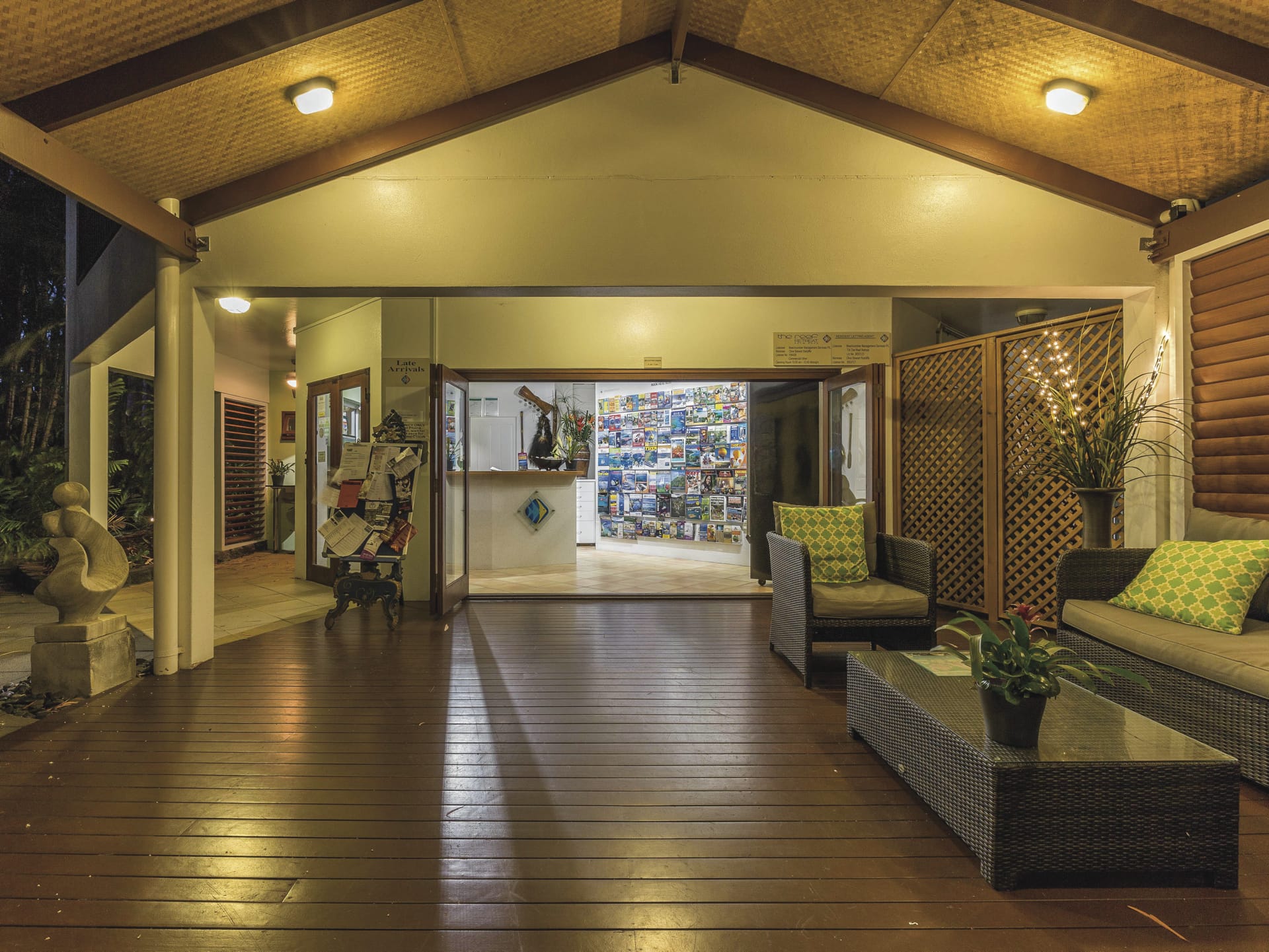 63626-AUS_QLD_019_20150818_