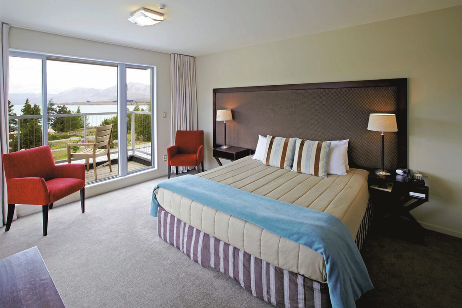 71616-NZL_SIS_073_20161009_OL