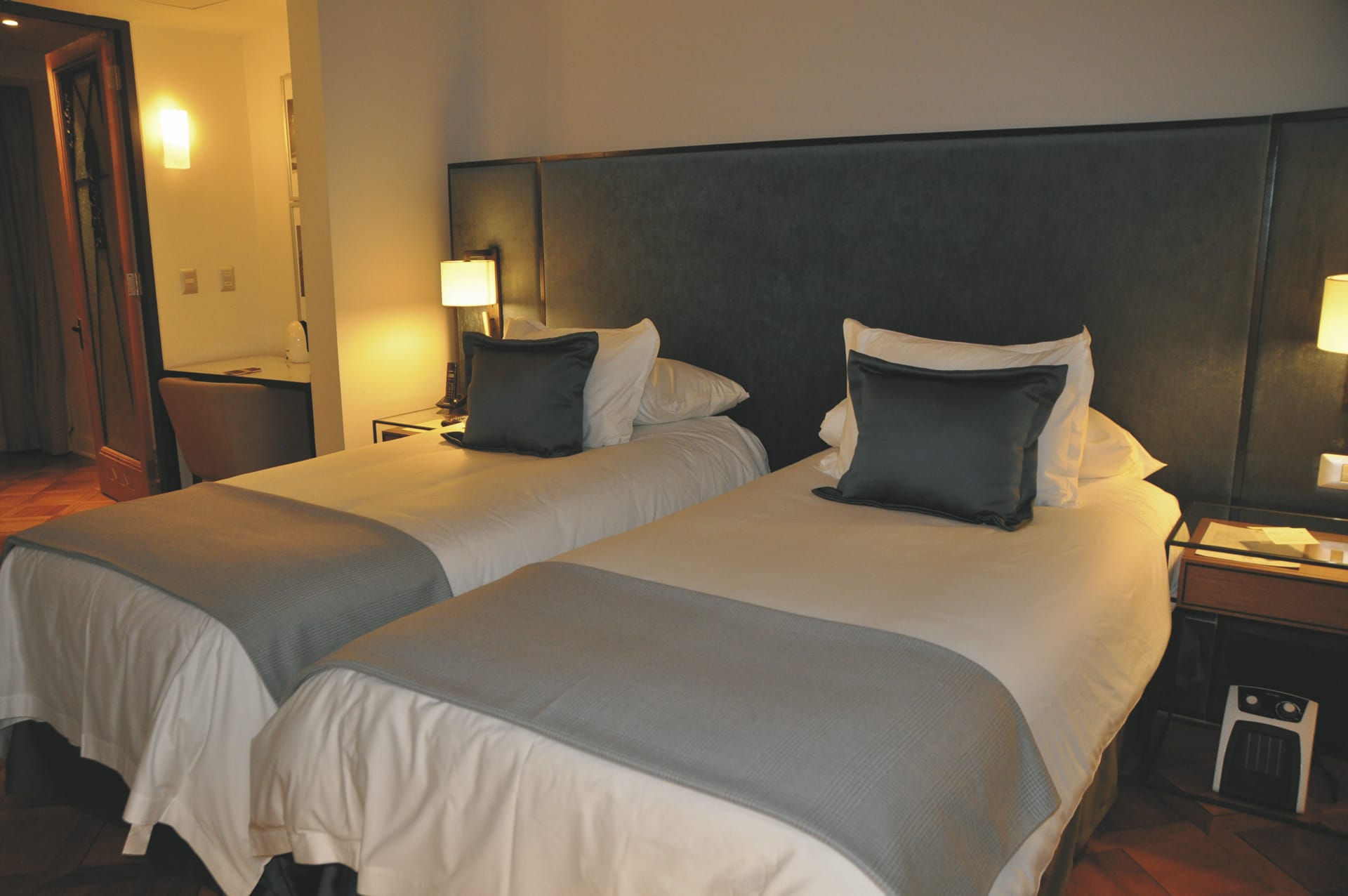 95607-SAM_CHI_20190708_KHM_2