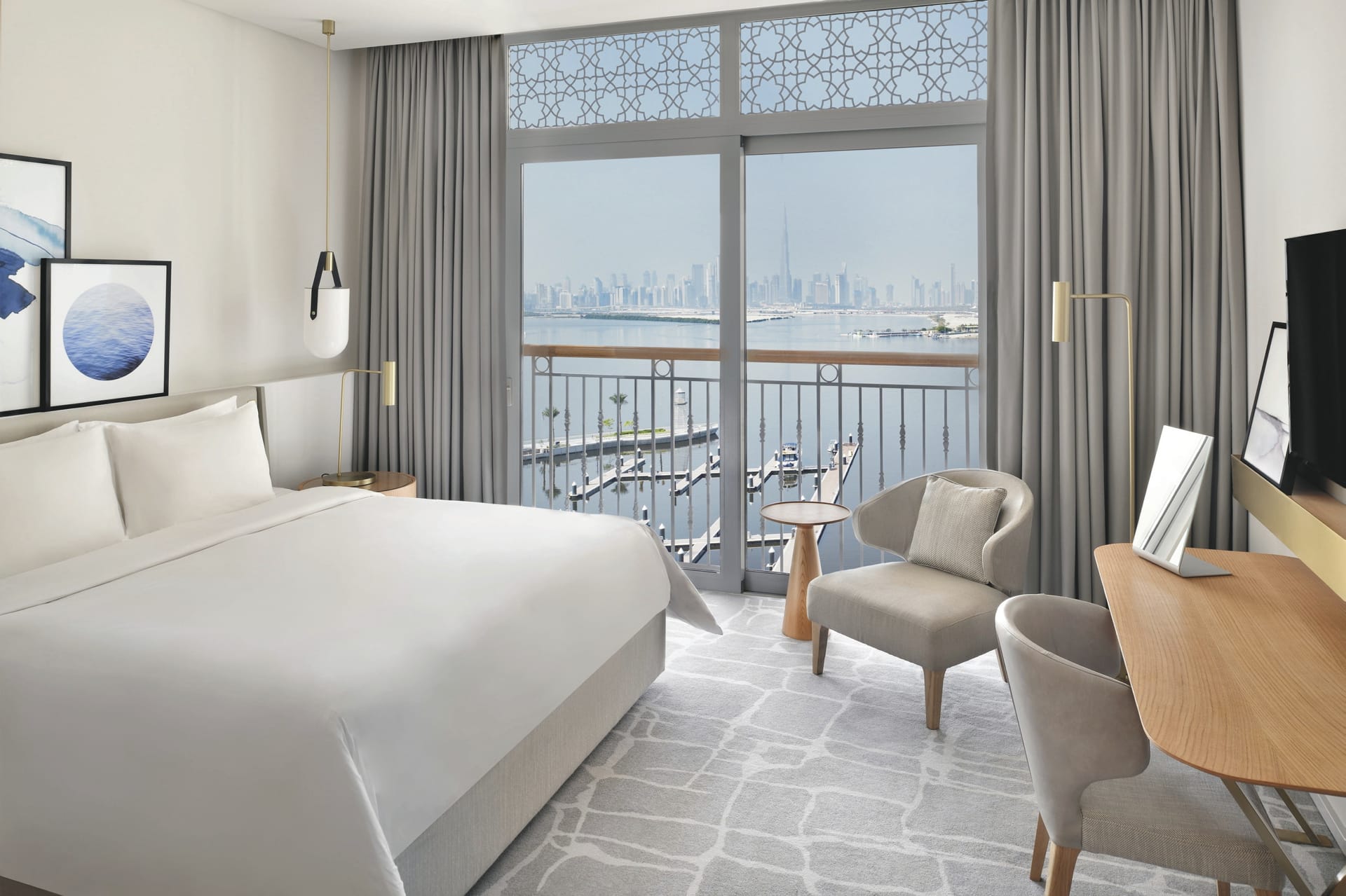 ARA_DXB_20220214_IVB_4