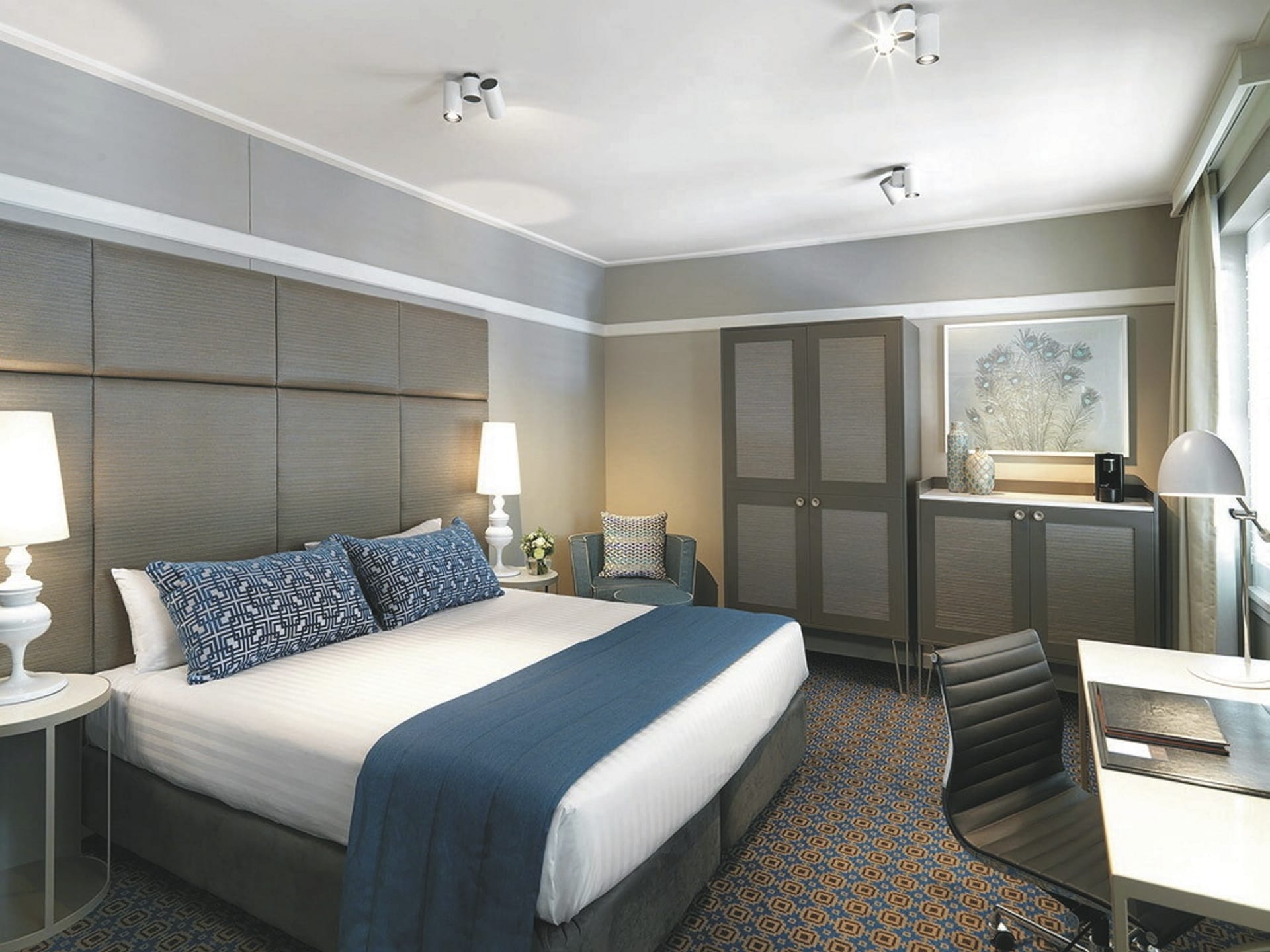 AUS_ACT20220907_BR_1