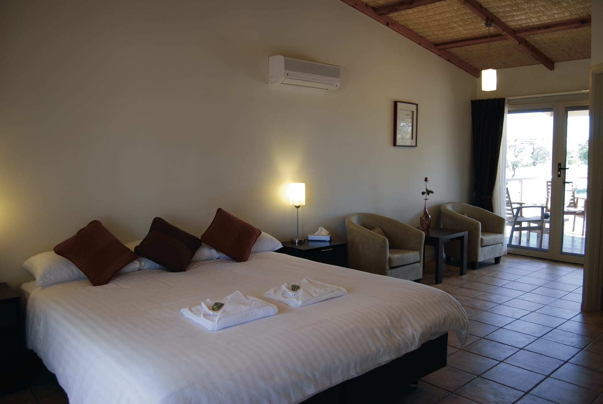 AUS_NSW_002_20120210_IvB