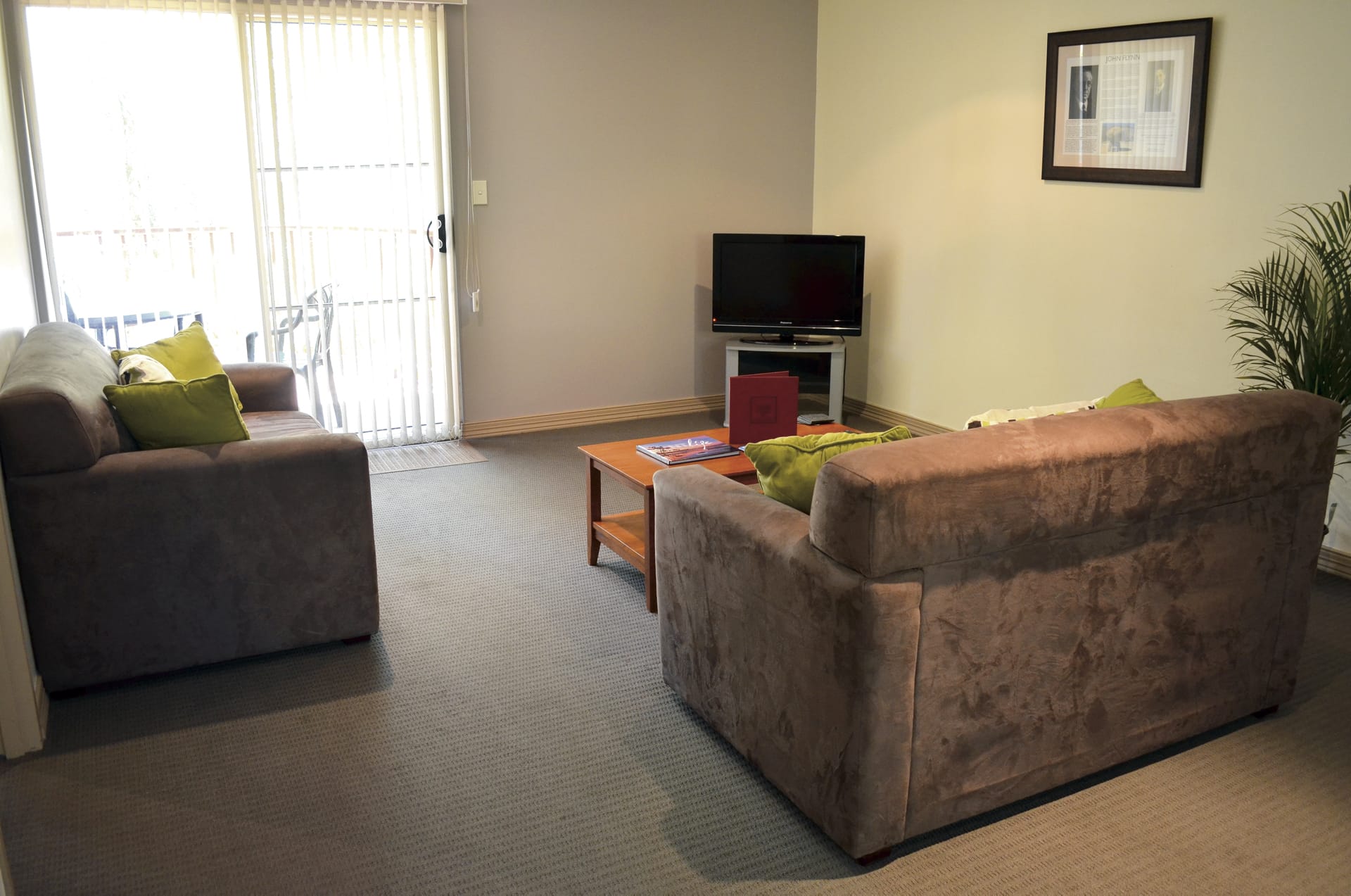 AUS_NT_005_20150817_BR