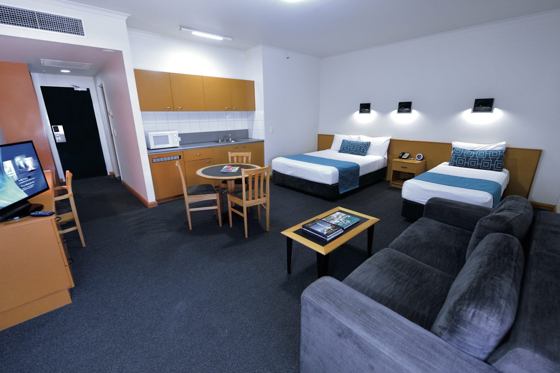 AUS_NT_010_20170814_BR