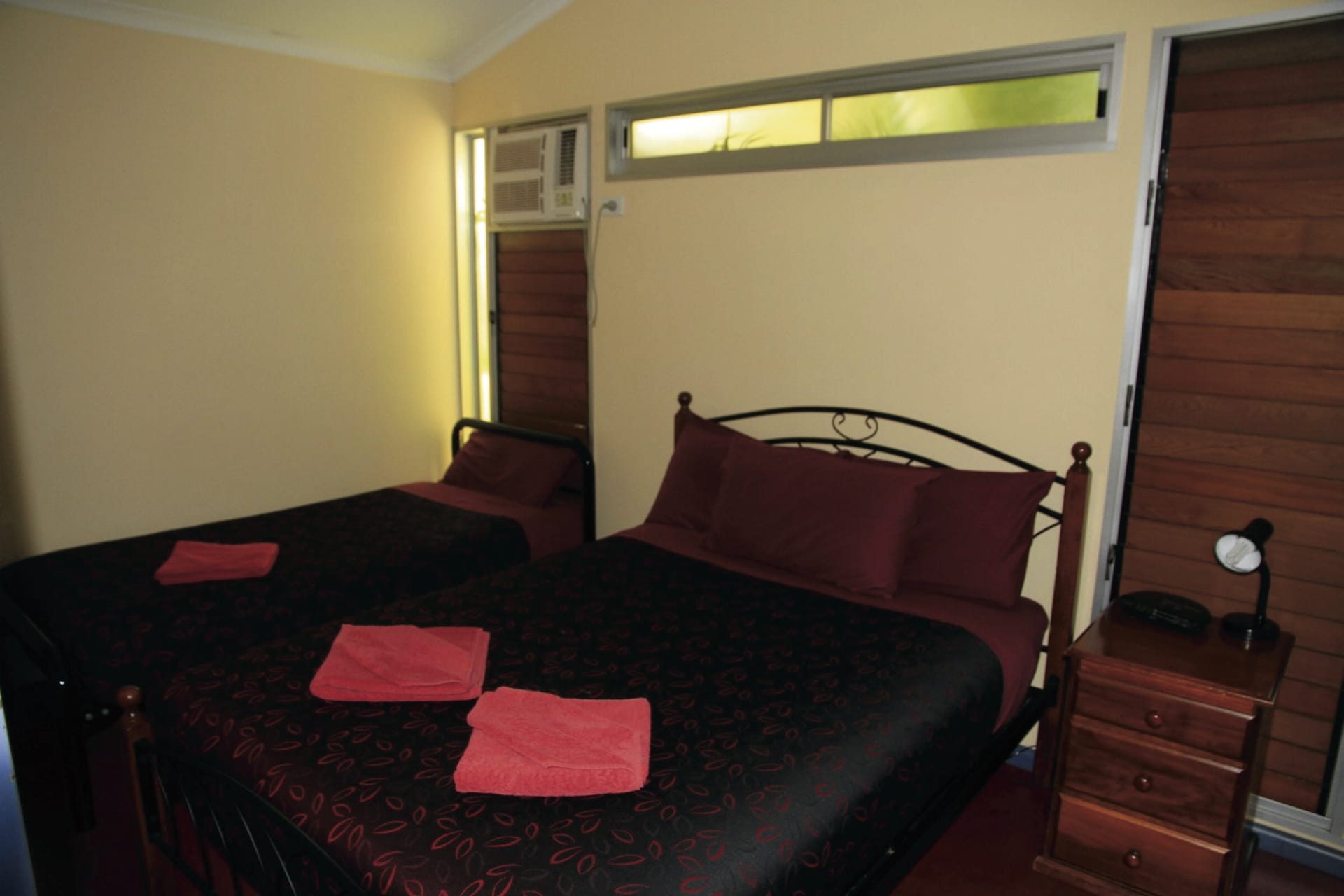 AUS_NT_019_20160926_BR