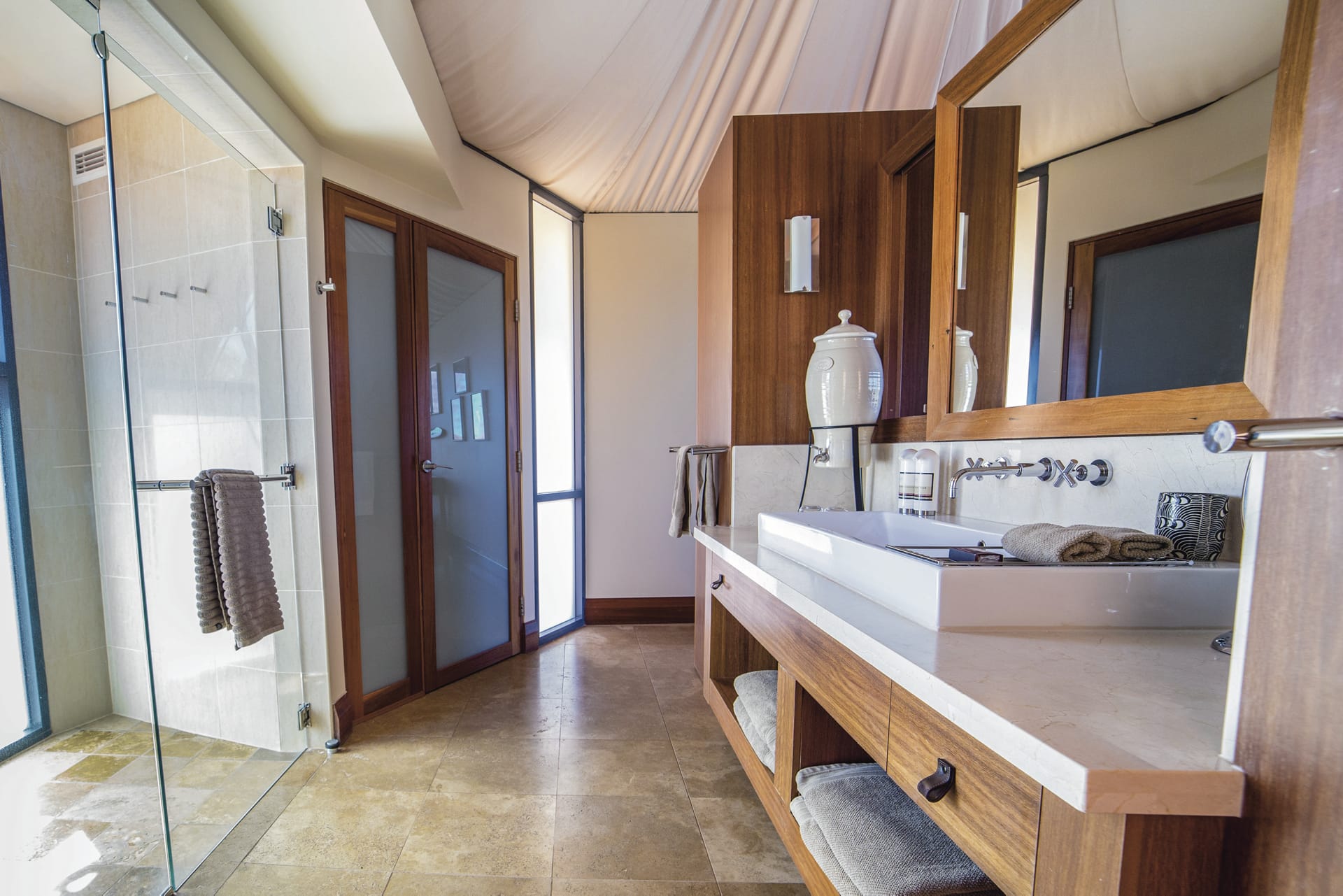 AUS_NT_021_20160812_BR