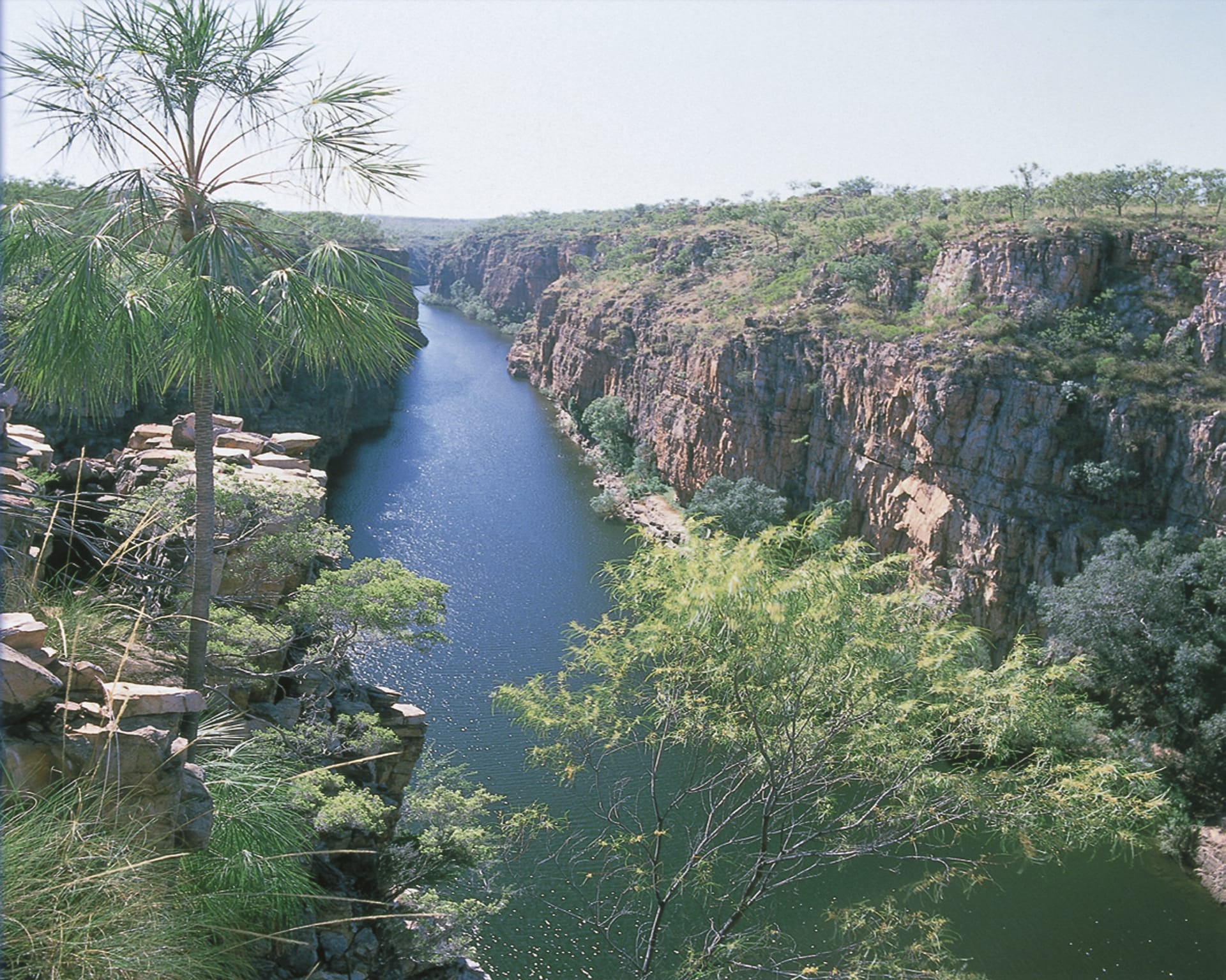 AUS_NT_035_20100909_IvB