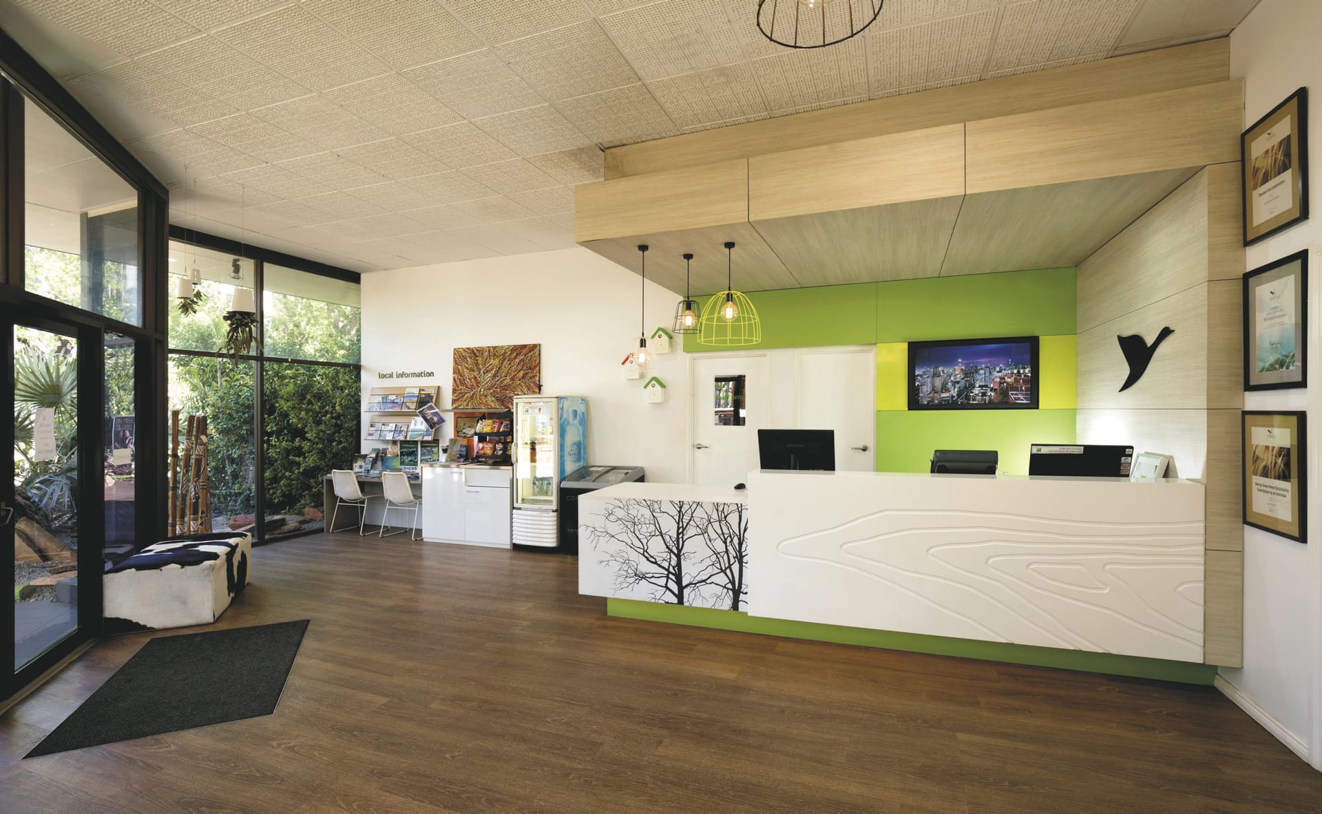 AUS_NT_20190912_BR_9