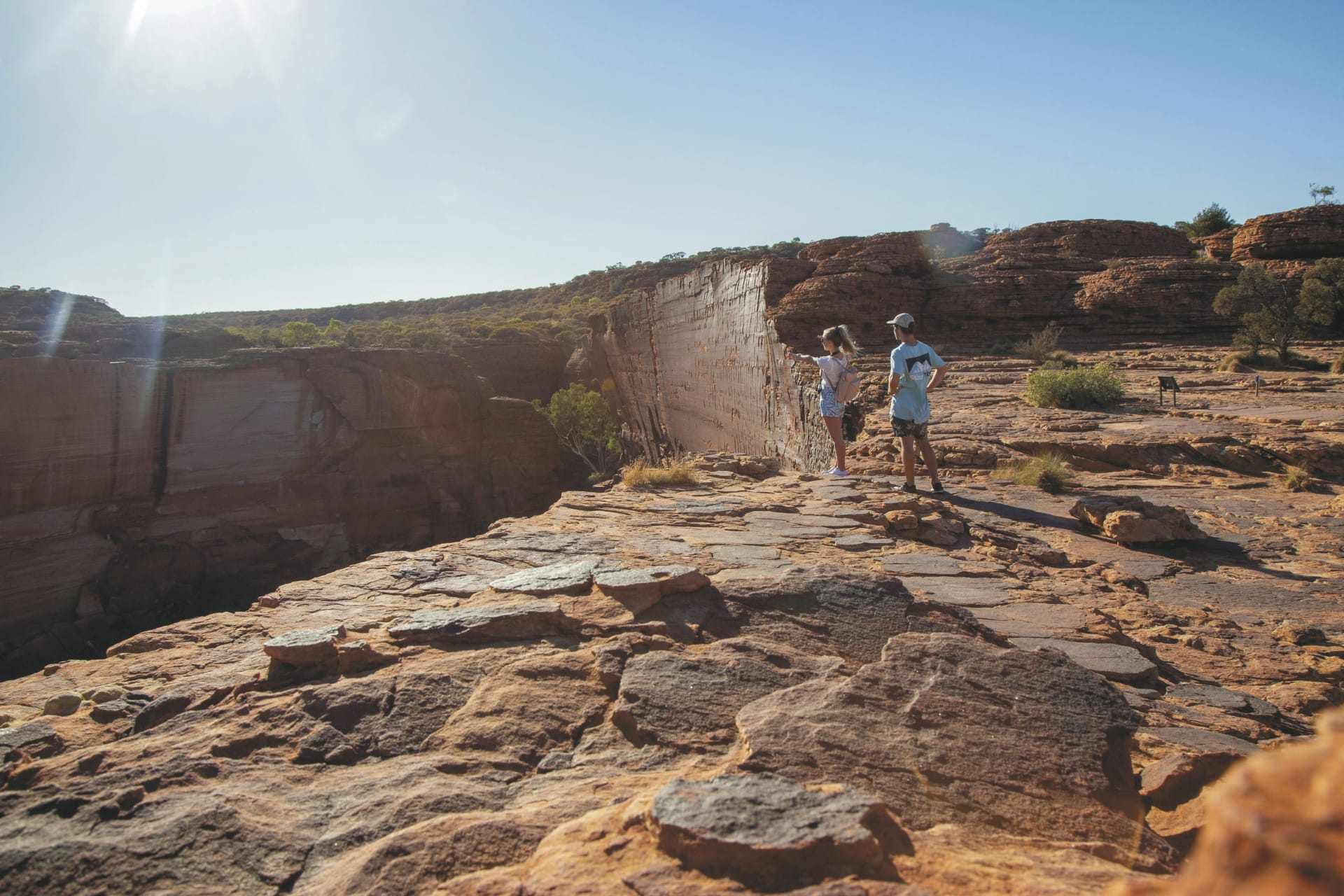 AUS_NT_20220901_IVB_1