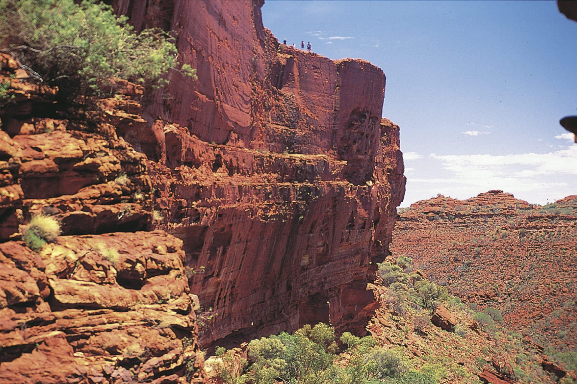 AUS_NT_680_20070829_IVB