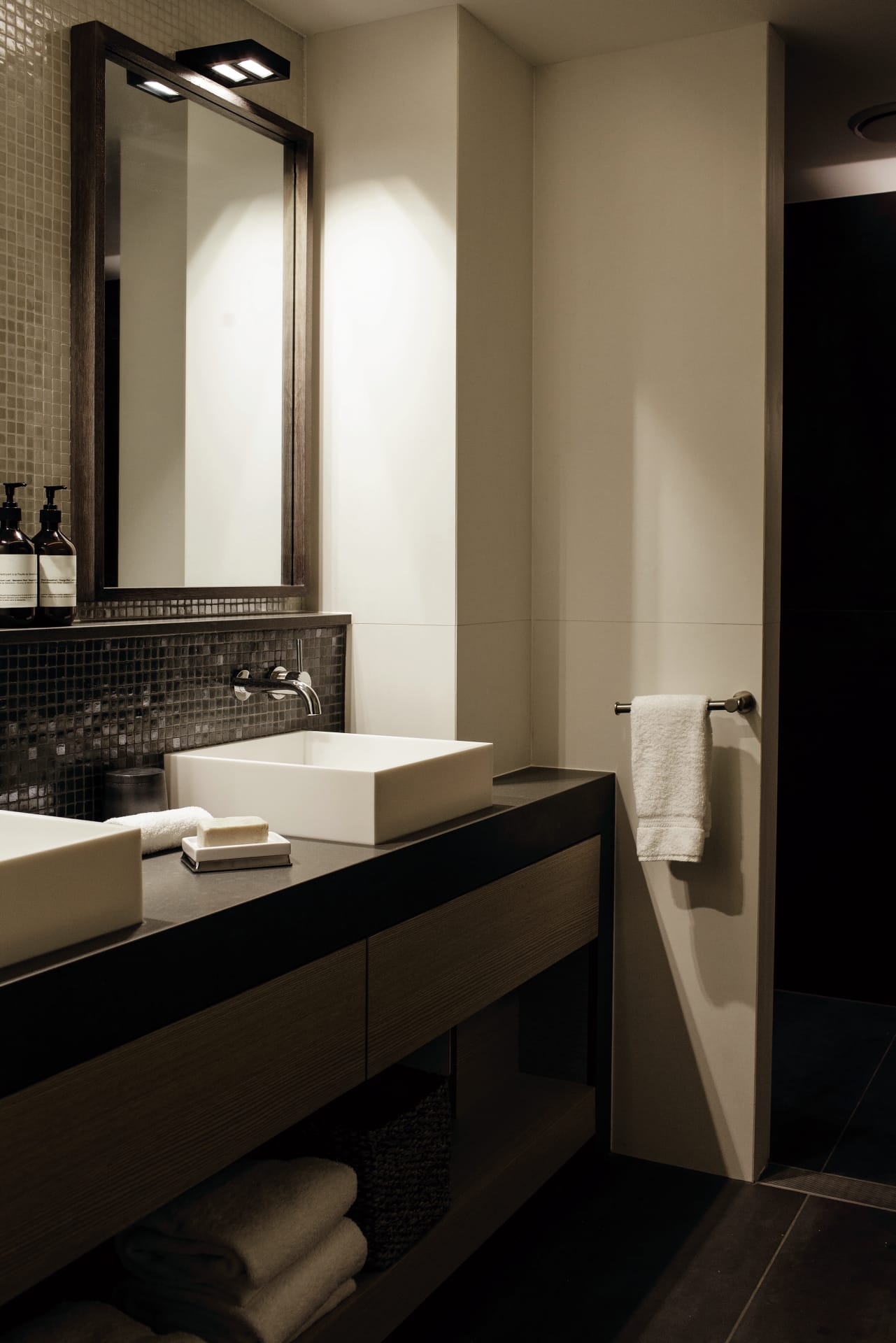 AUS_QLD_020_20140827_BR