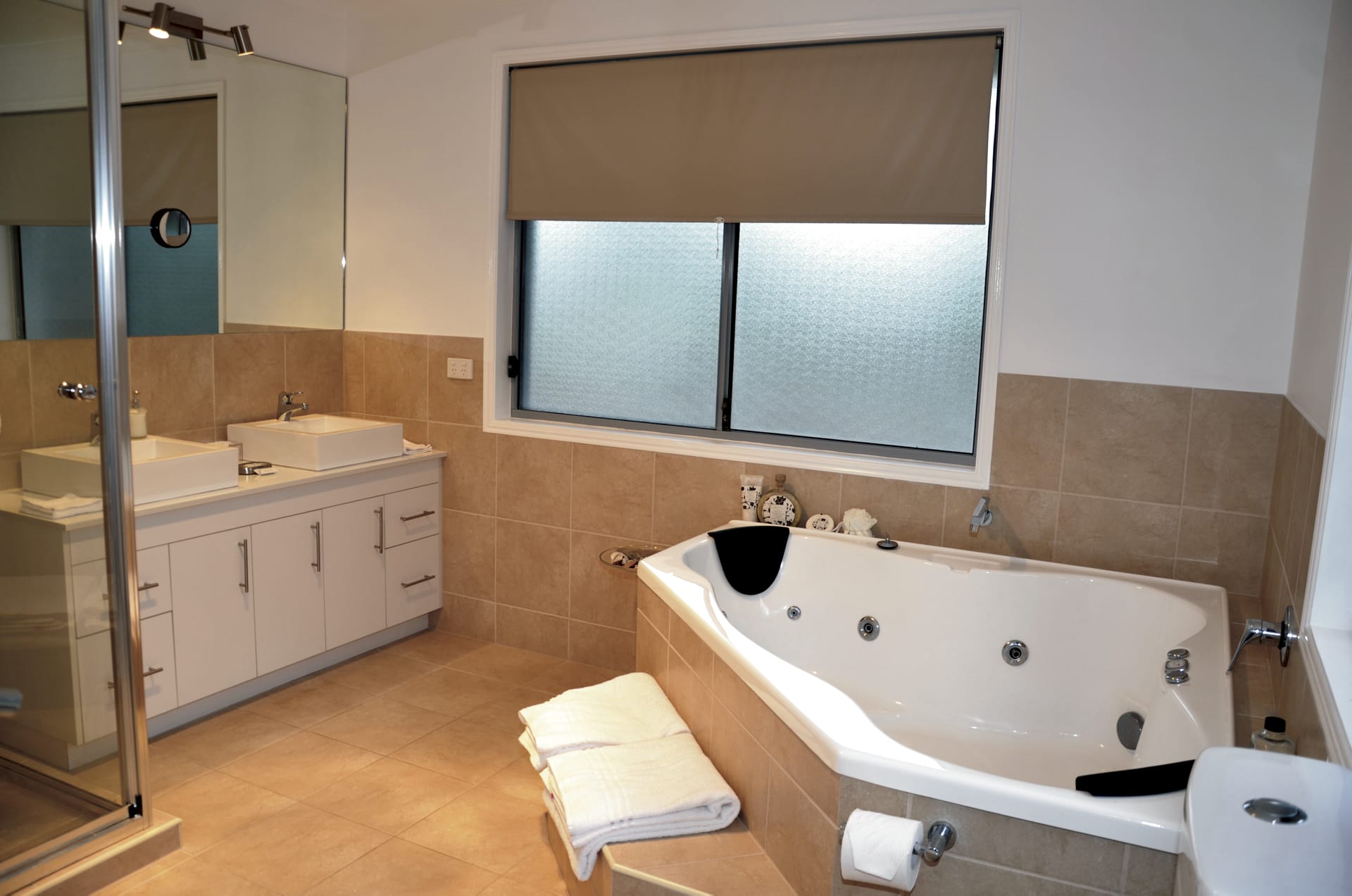 AUS_QLD_054_20160817_BR