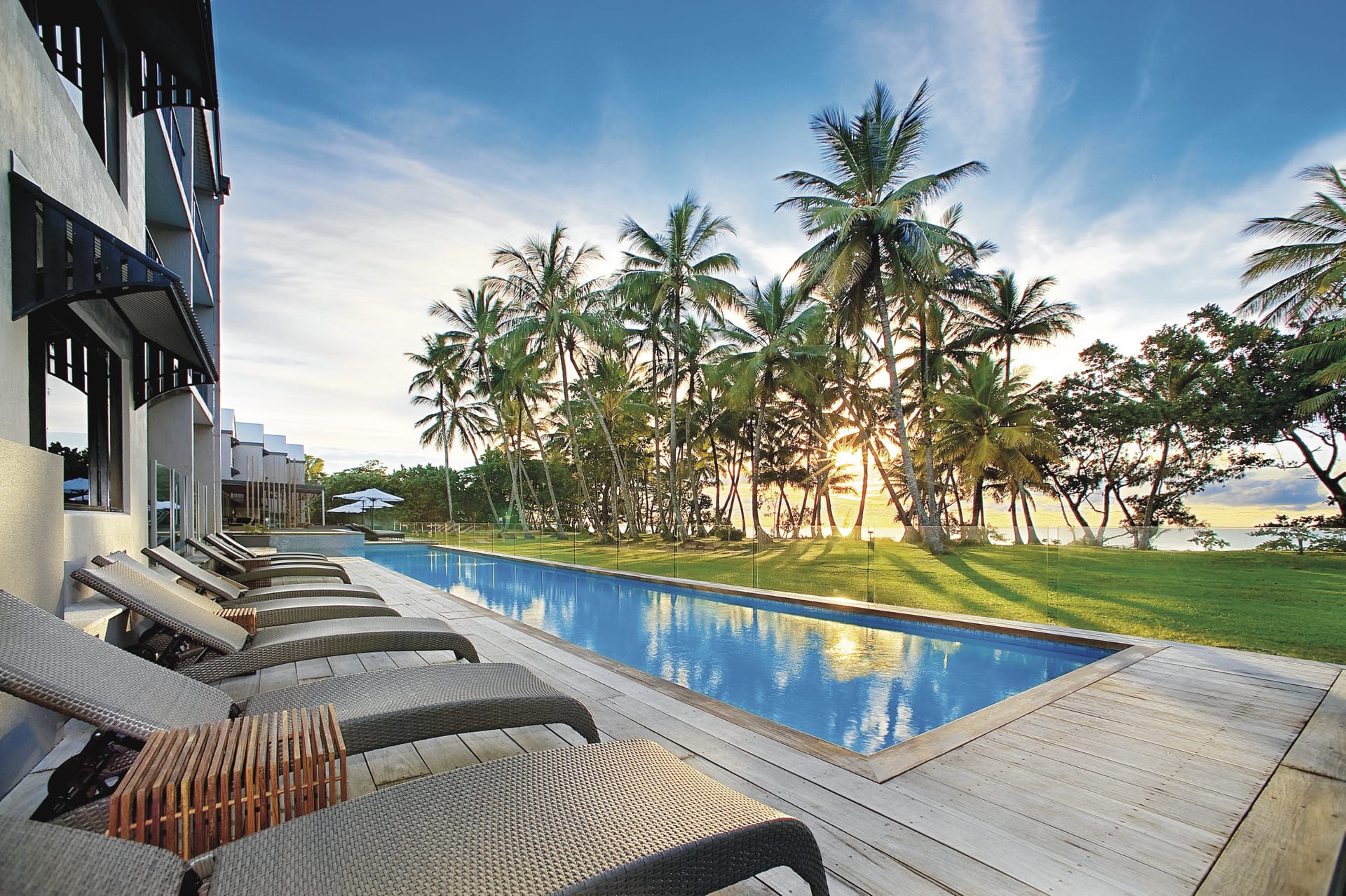 AUS_QLD_932_20110906_BR