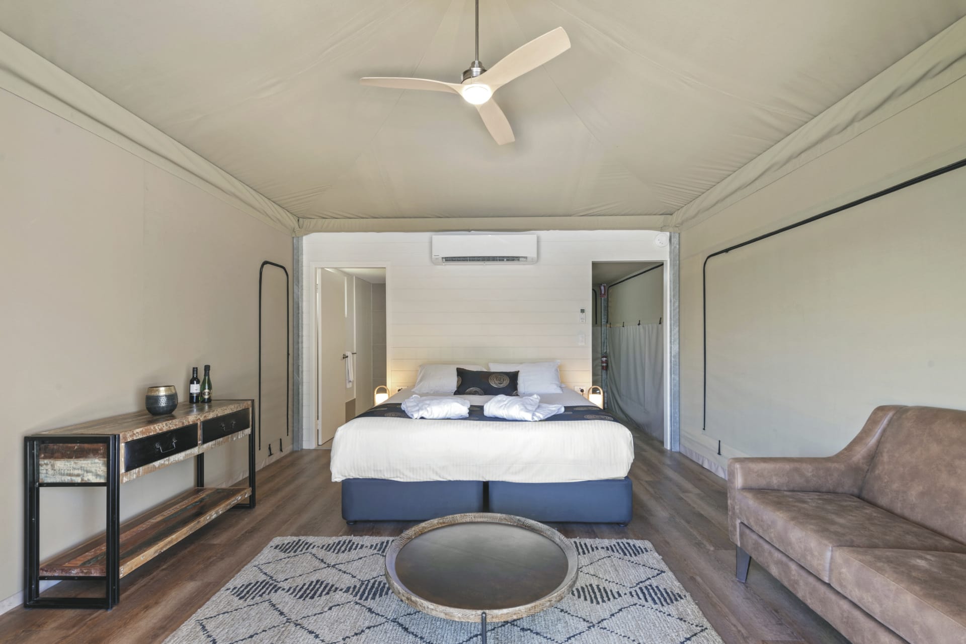 AUS_SA_20231013_BR_12