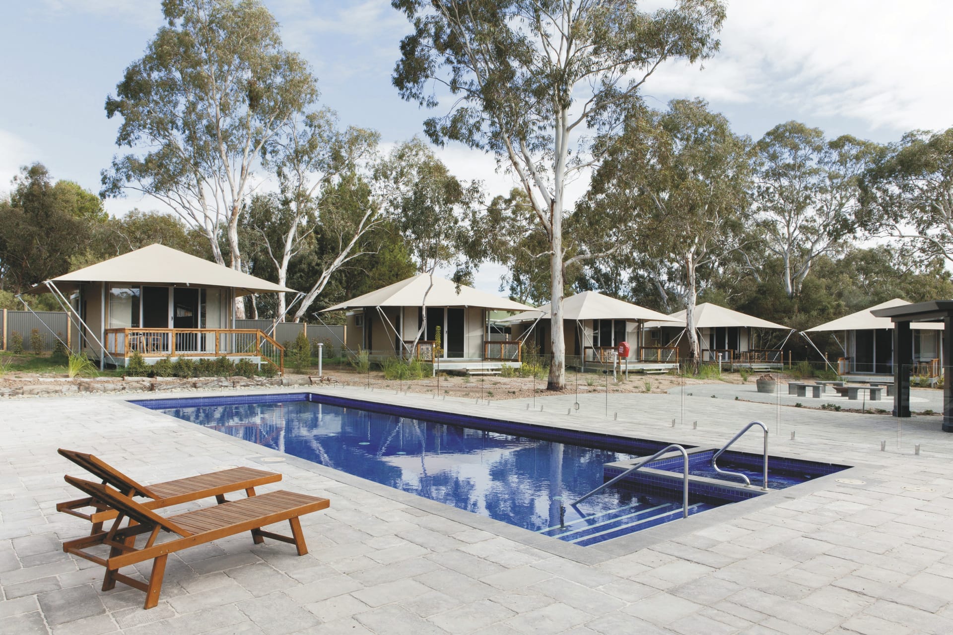 AUS_SA_20231013_BR_17