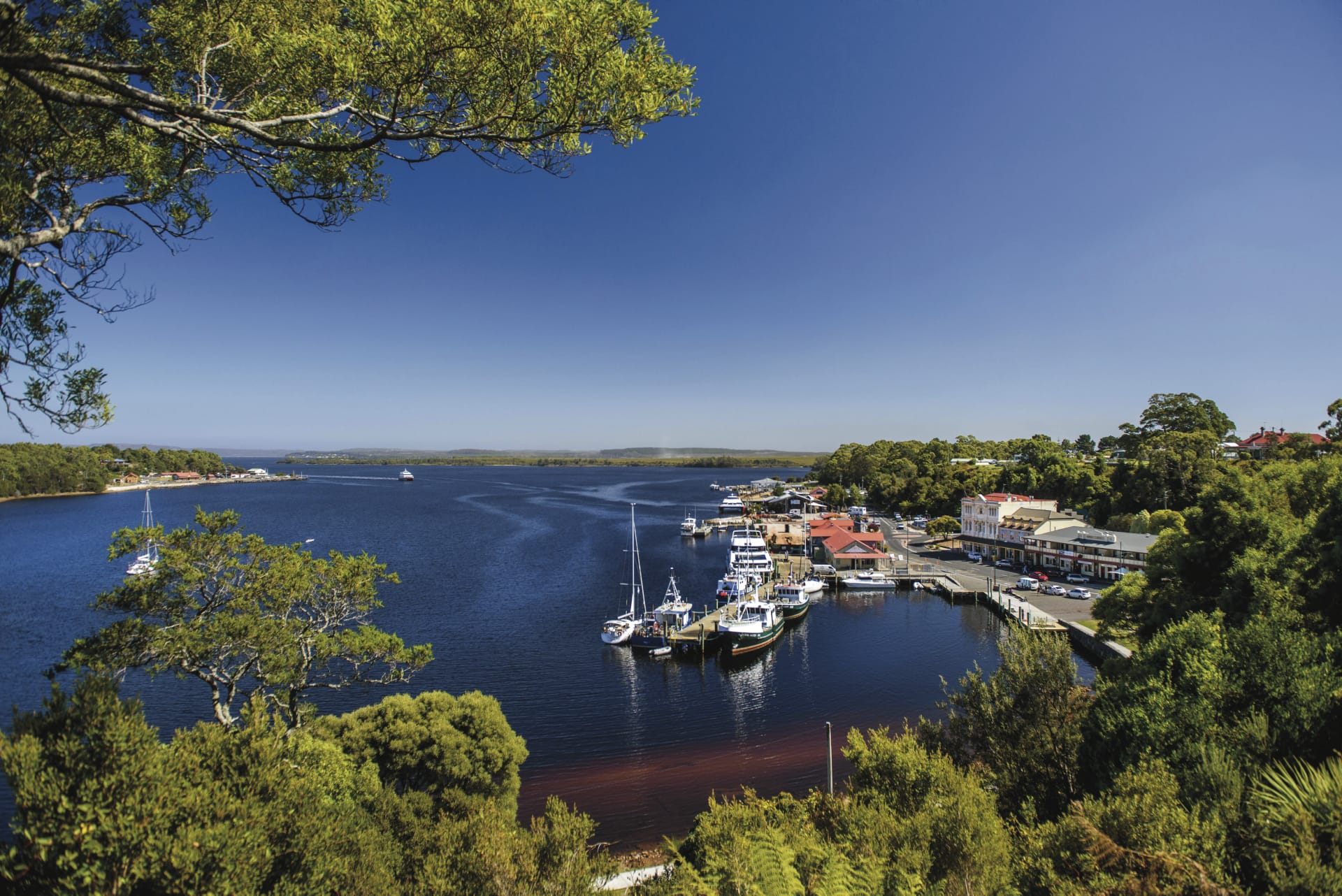 AUS_TAS_015_20170809_BR