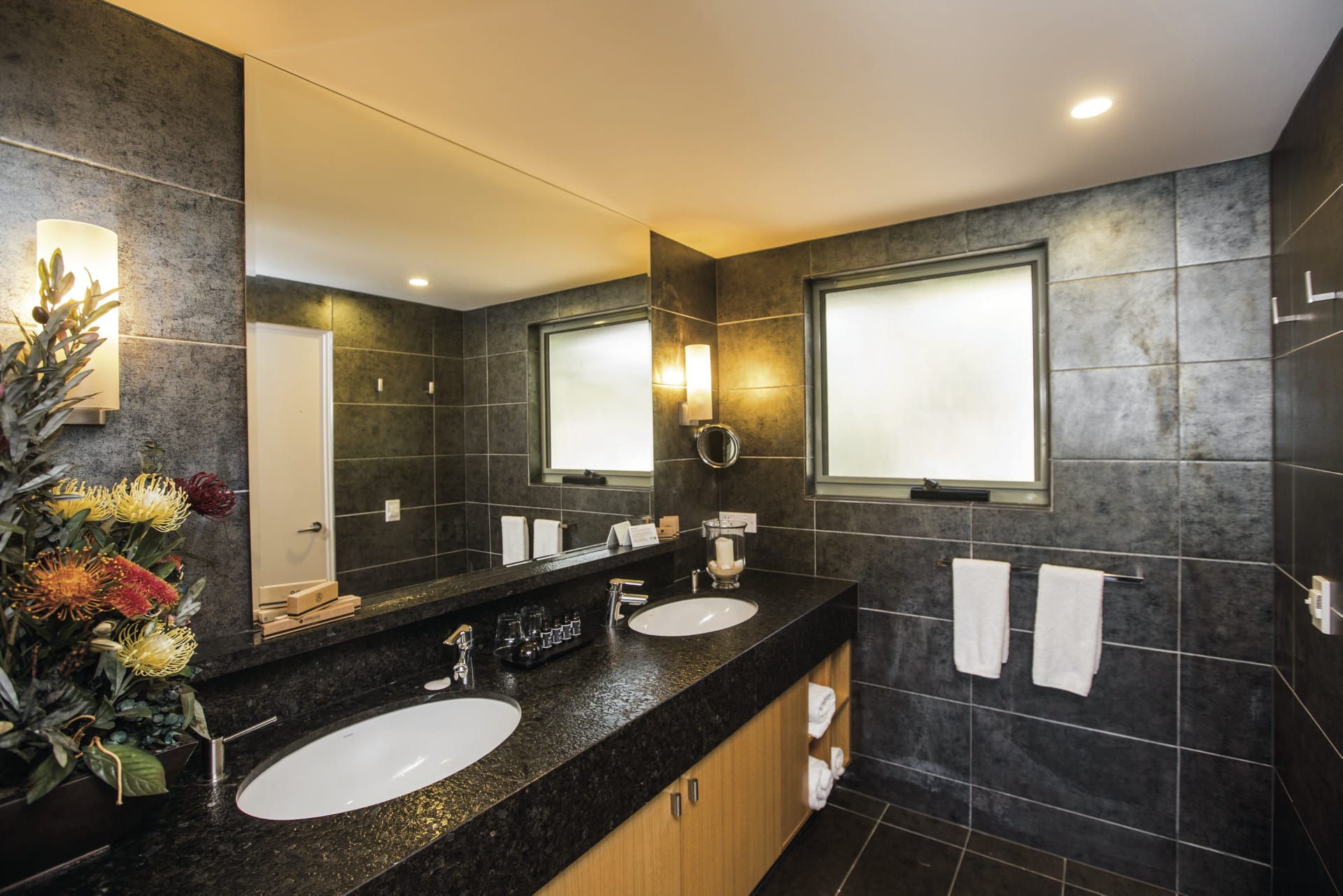 AUS_TAS_065_20150825_BR