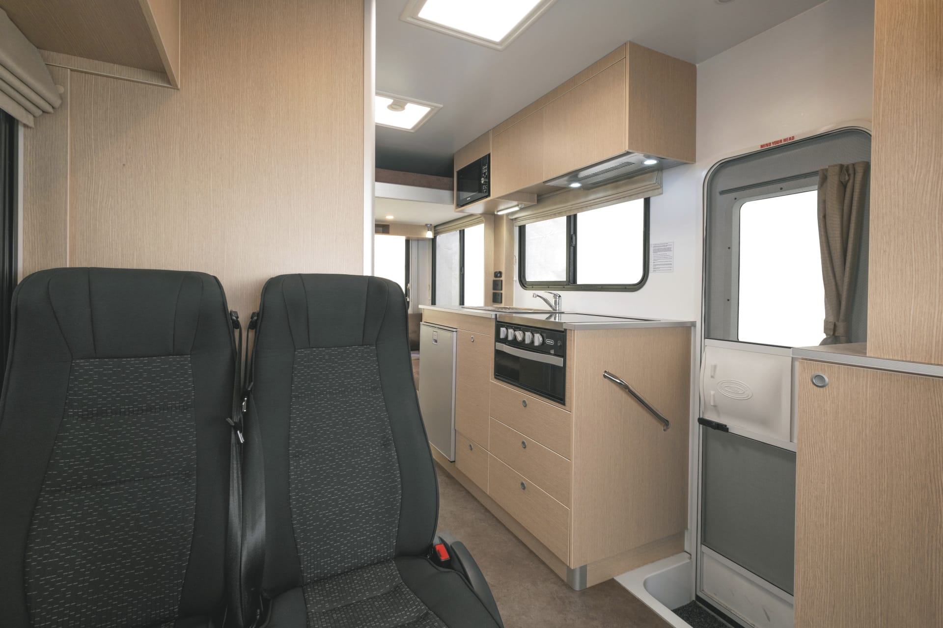 AUS_TRA_20240115_BR_10