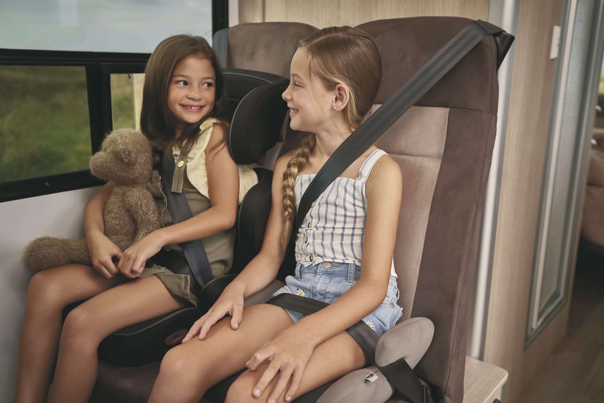 AUS_TRA_20240115_BR_12