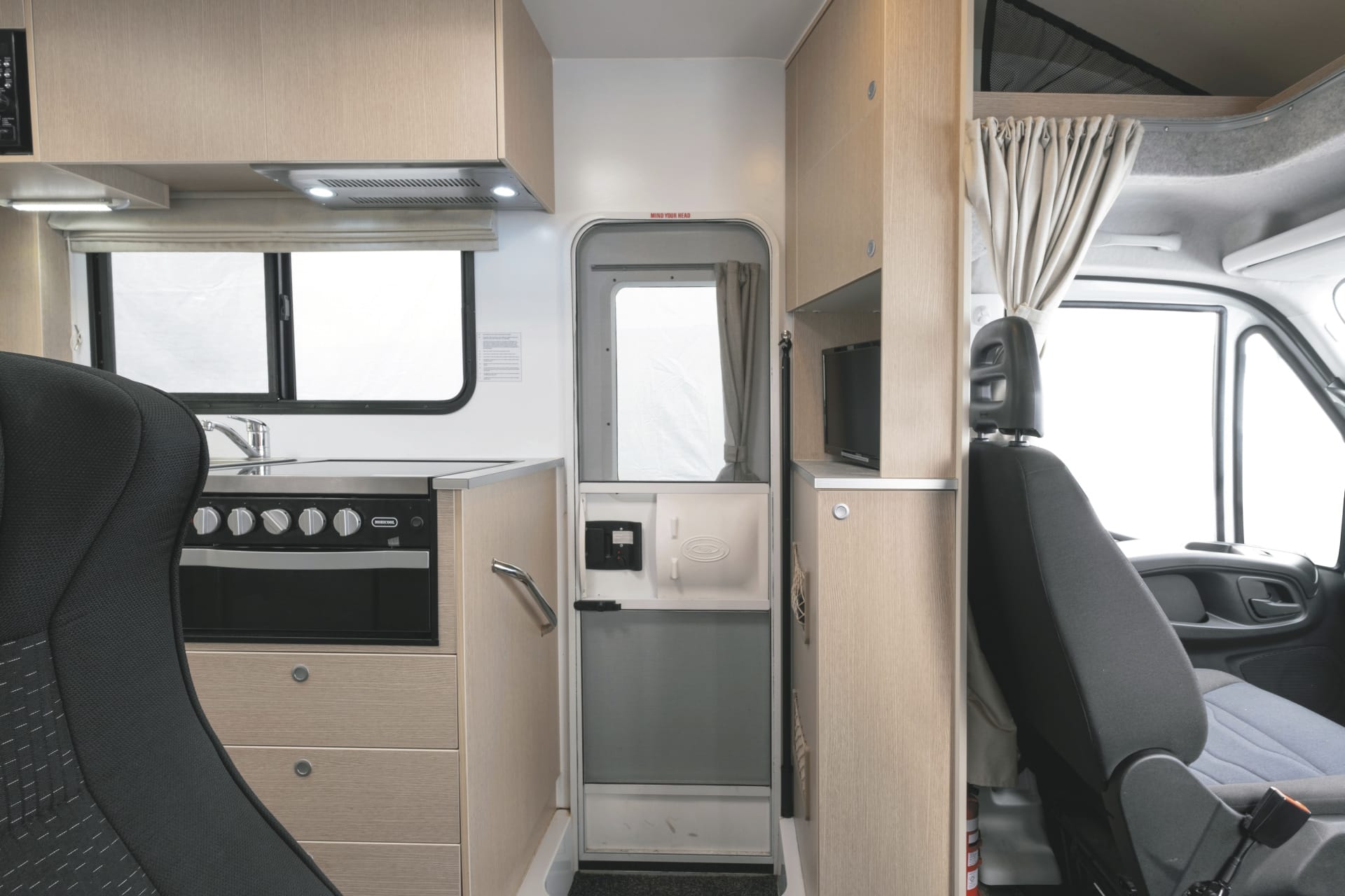 AUS_TRA_20240115_BR_15