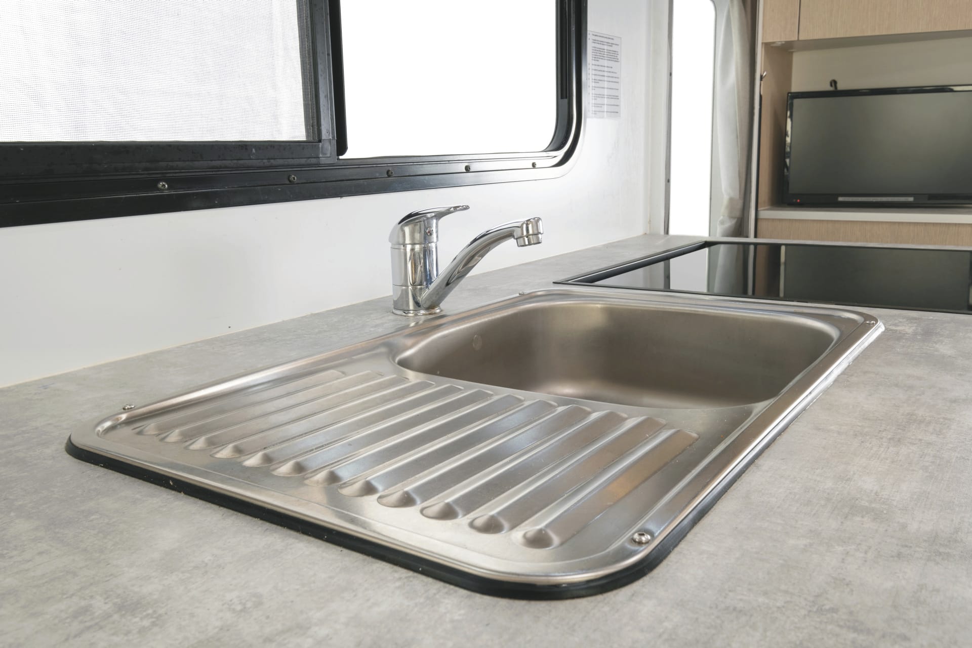 AUS_TRA_20240115_BR_22