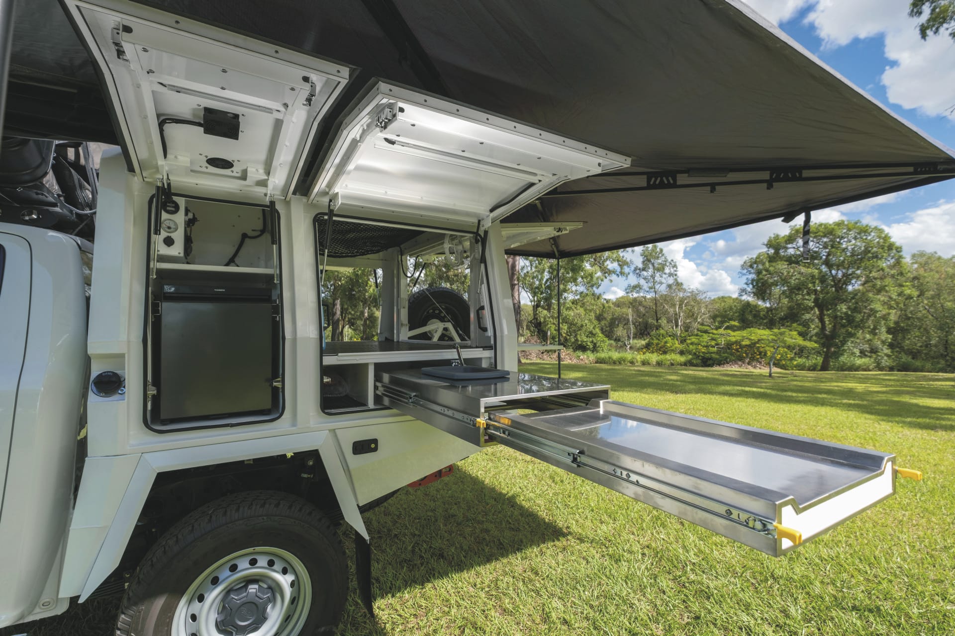 AUS_TRA_20250414_BR_17