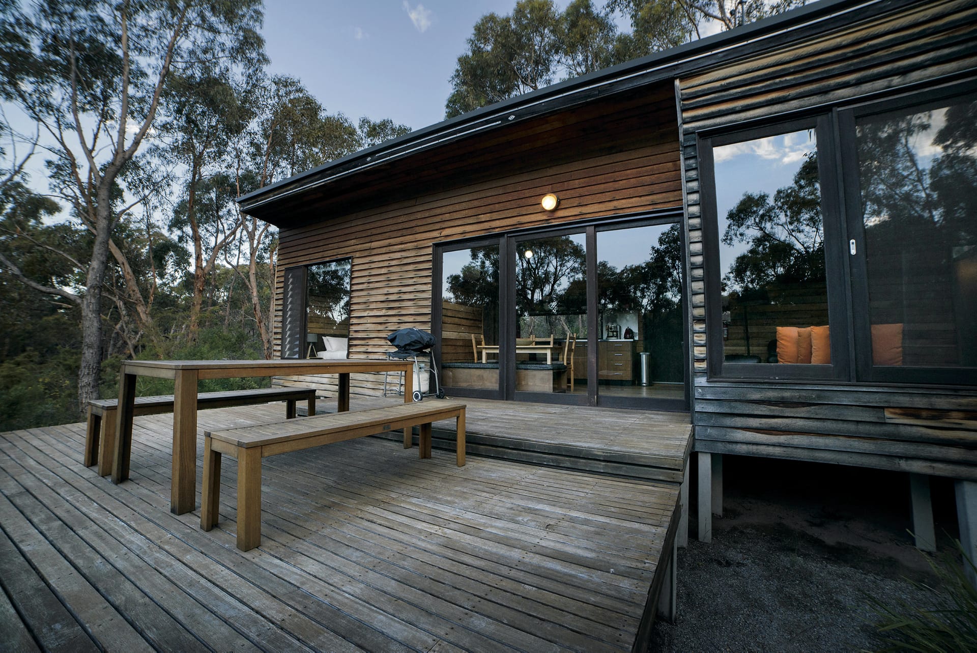 AUS_VIC_007_20170811_BR