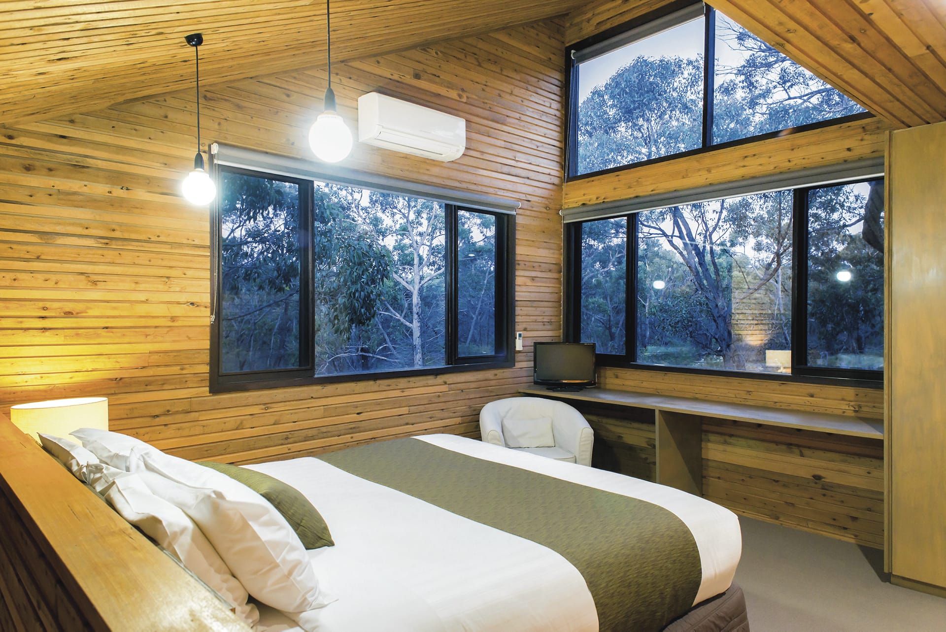 AUS_VIC_013_20170811_BR