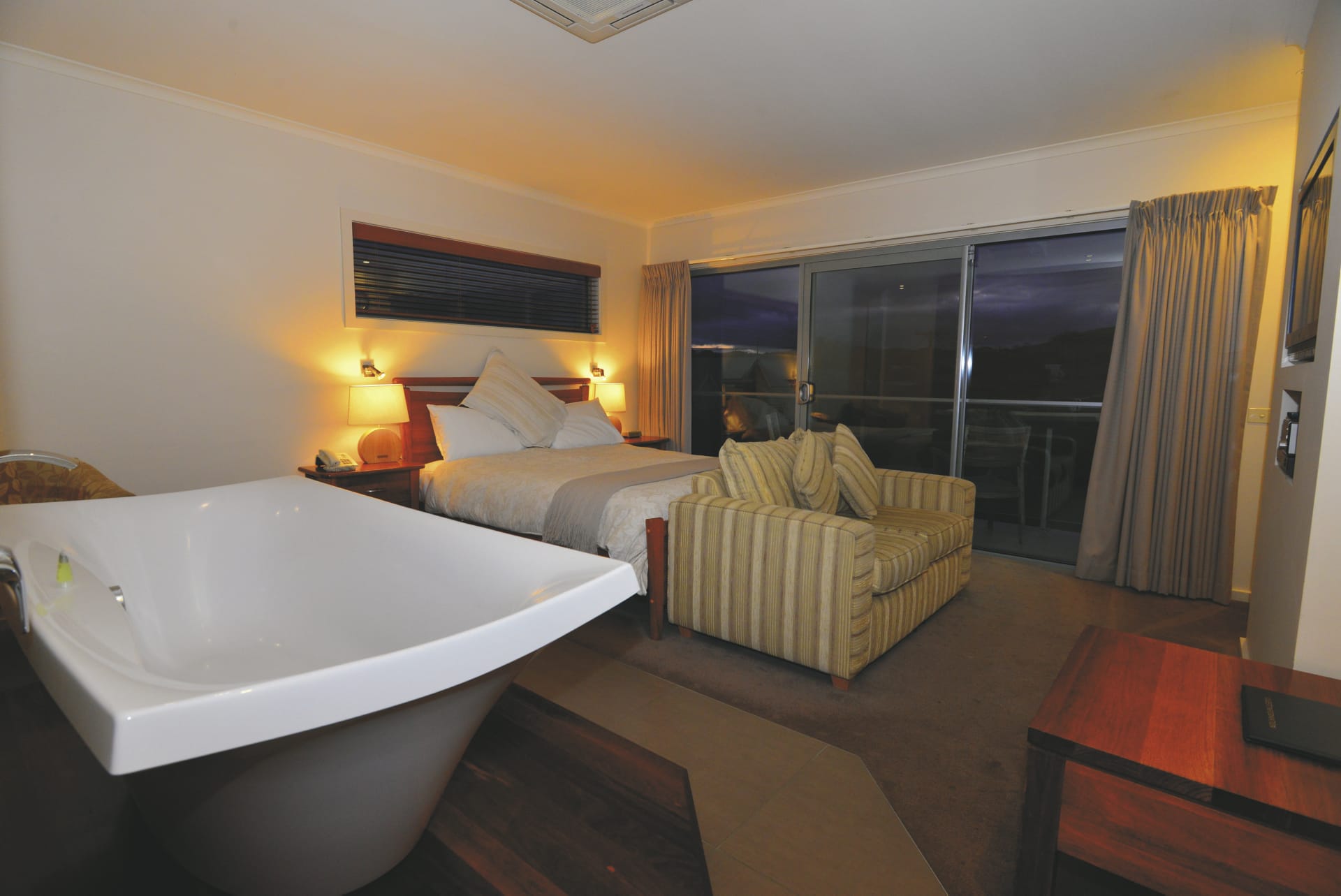 AUS_VIC_20180821_BR_1