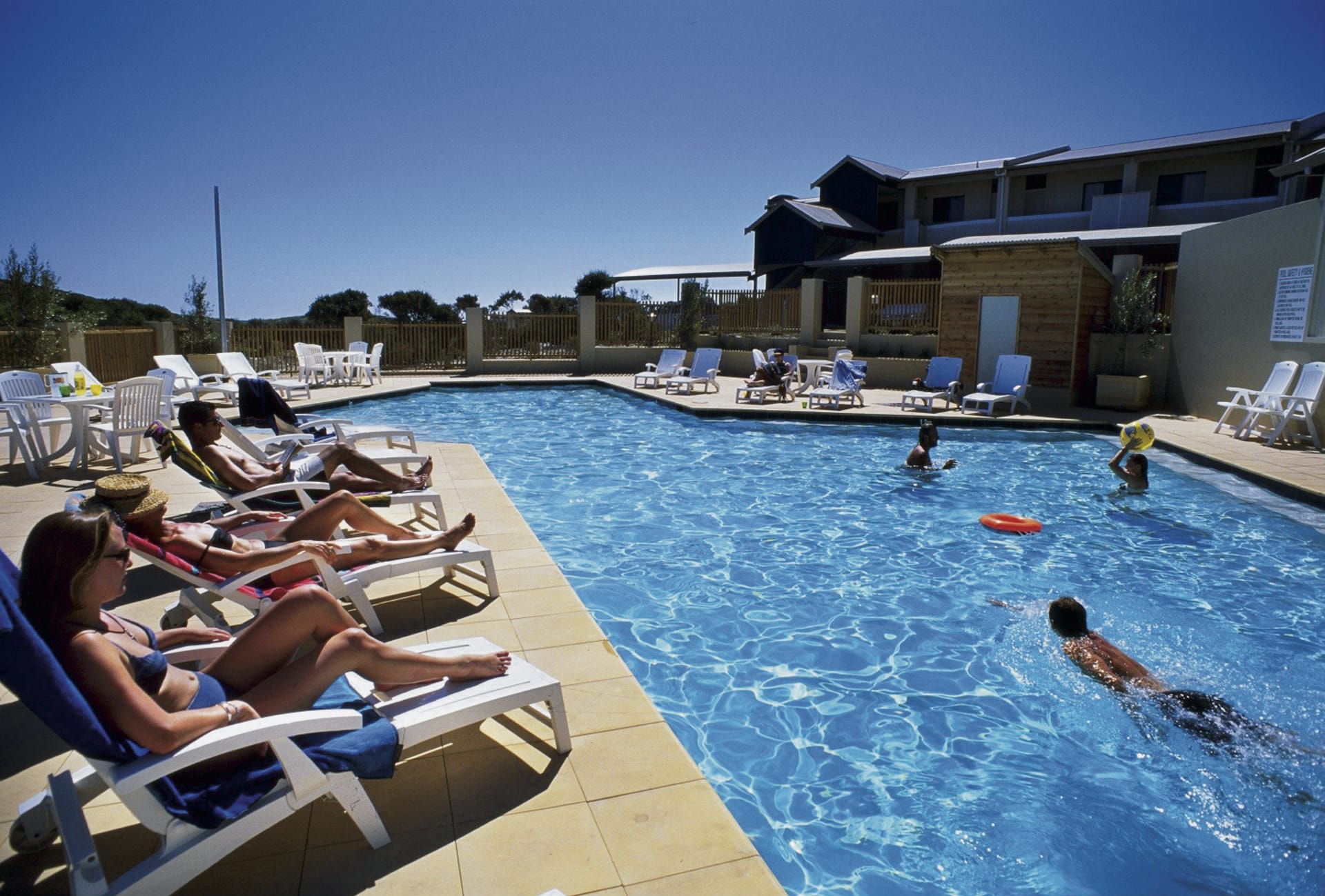 AUS_WA_015_20160812_BR