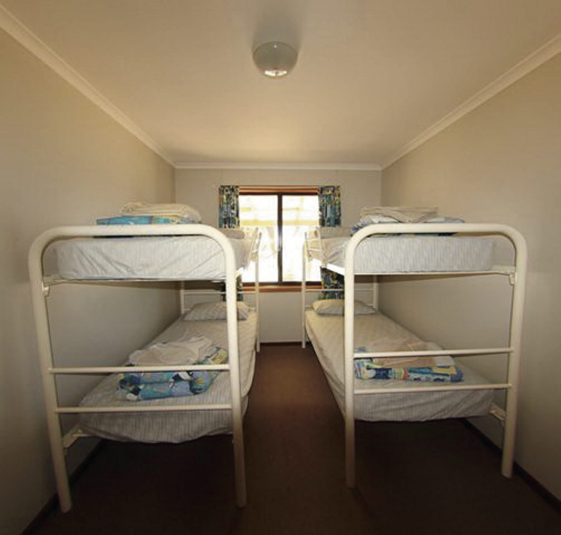 AUS_WA_024_20120910_BR