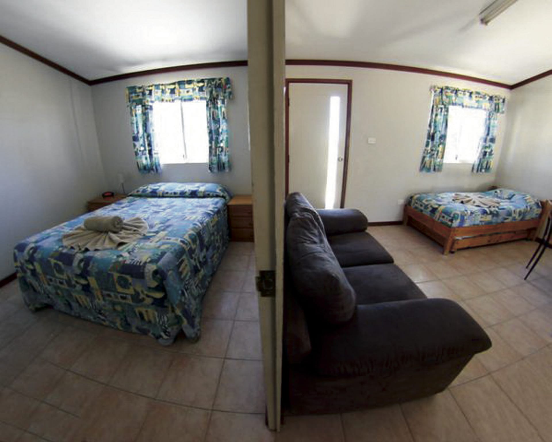 AUS_WA_026_20120910_BR