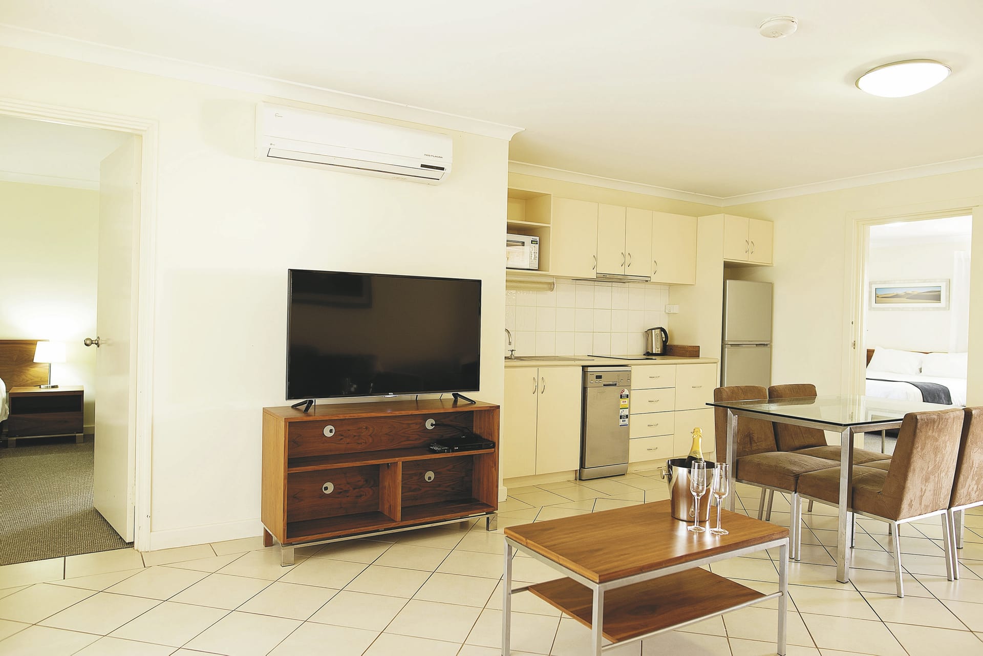 AUS_WES_20190910_BR_1