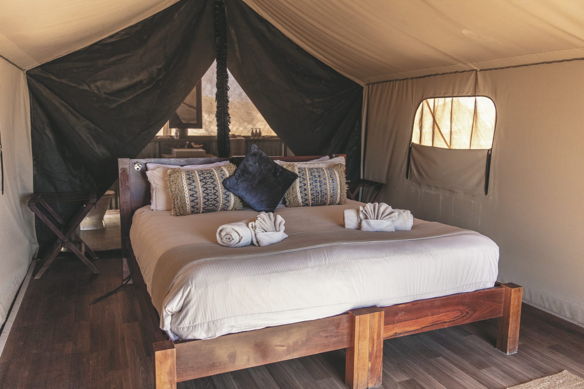 AUS_WES_20191009_BR_1