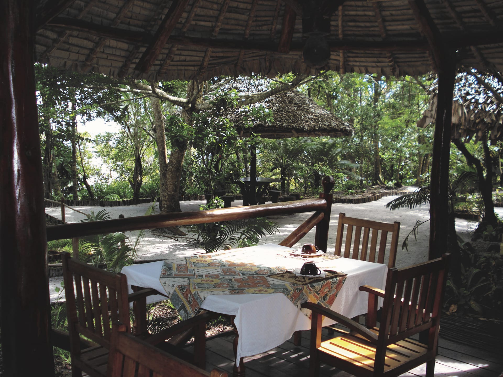 IOZ_MAD_049_20130628_DTT