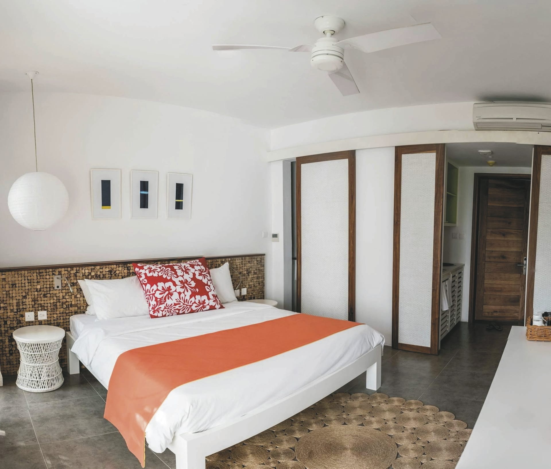 IOZ_MRU_20240918_SWA