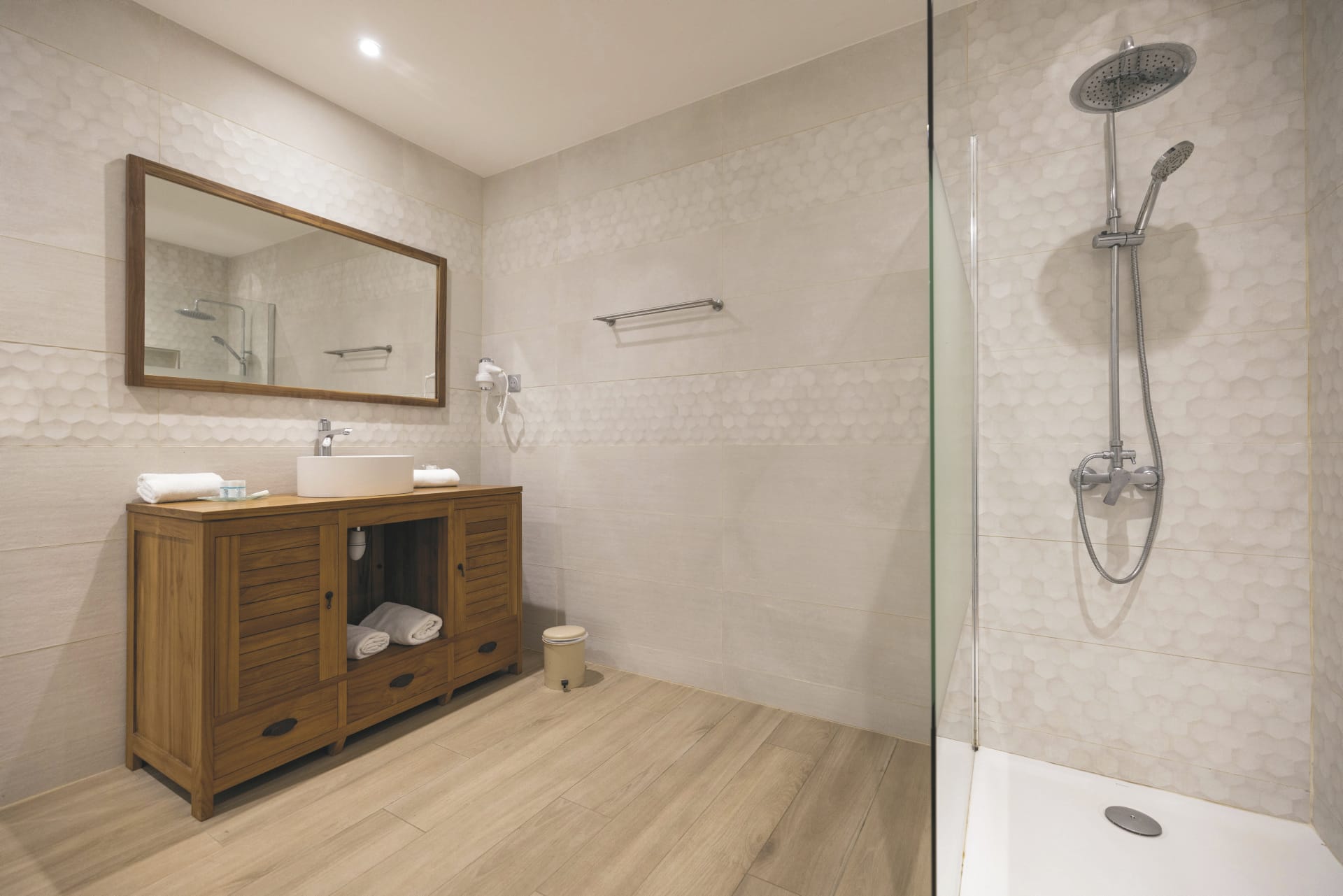 IOZ_REU_20230914_SWA_14