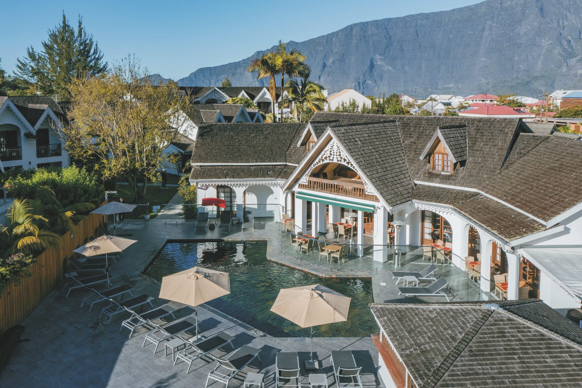 IOZ_REU_20231205_SWA