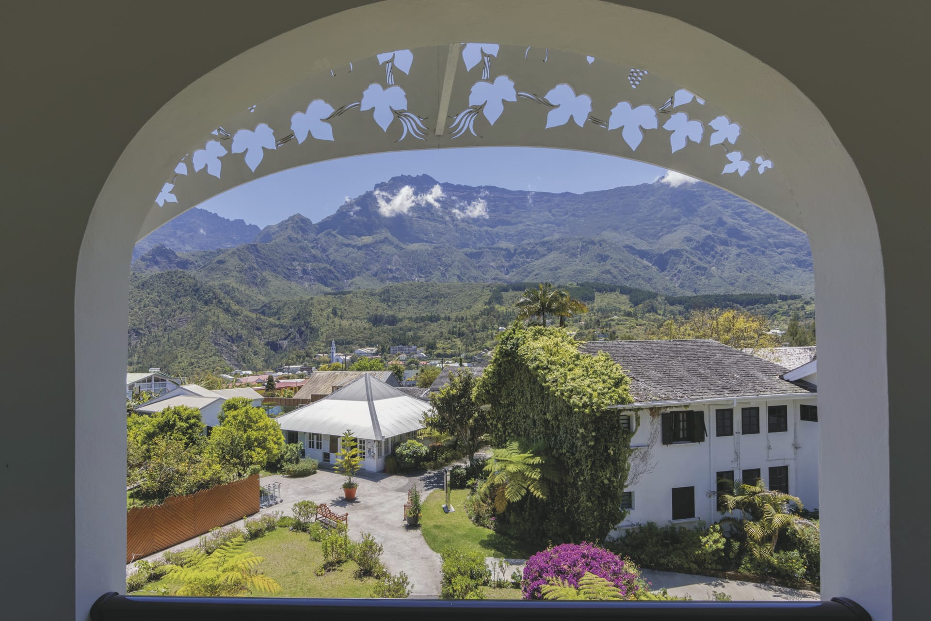 IOZ_REU_20231205_SWA_3