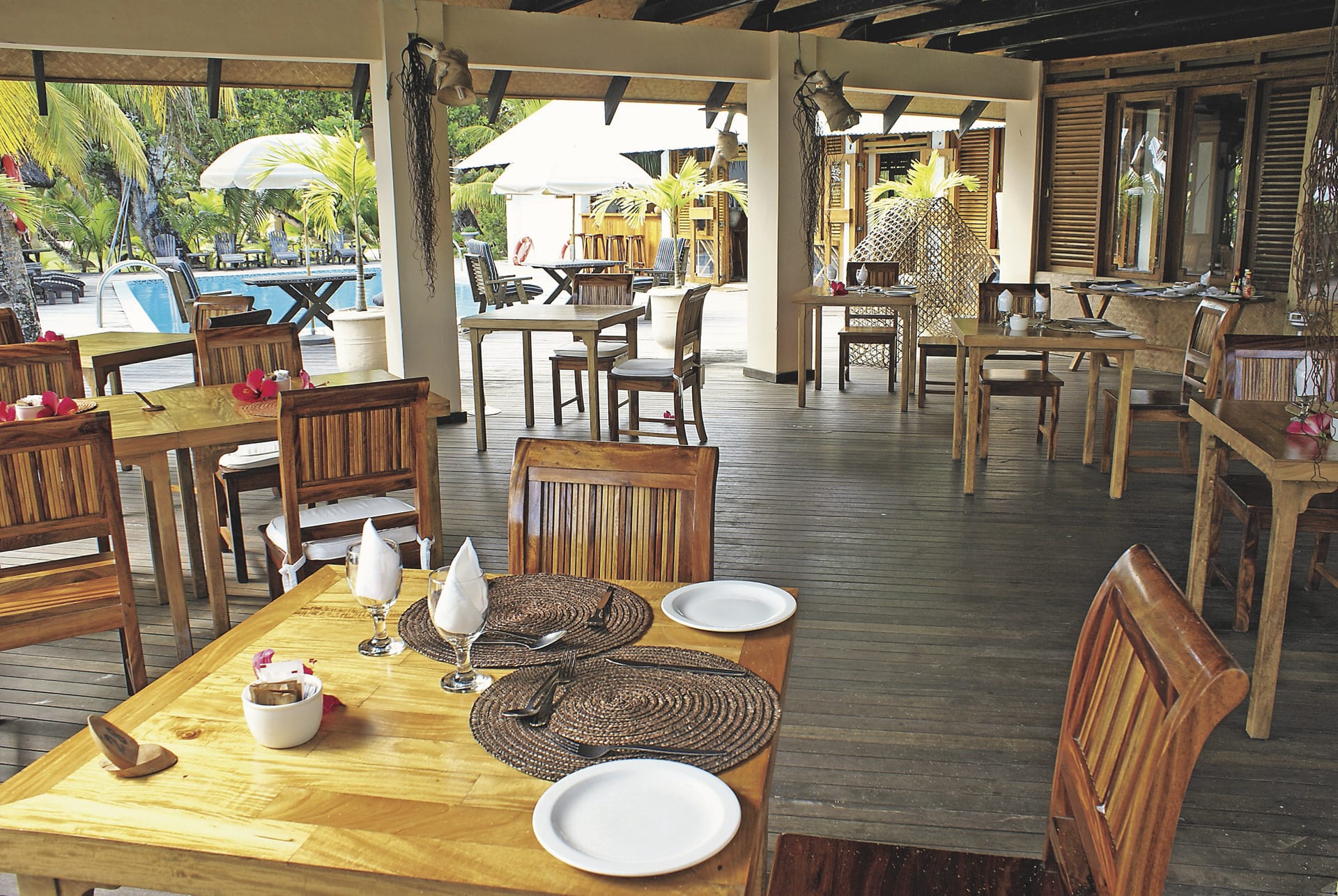 IOZ_SEY_014_20130710_DTT