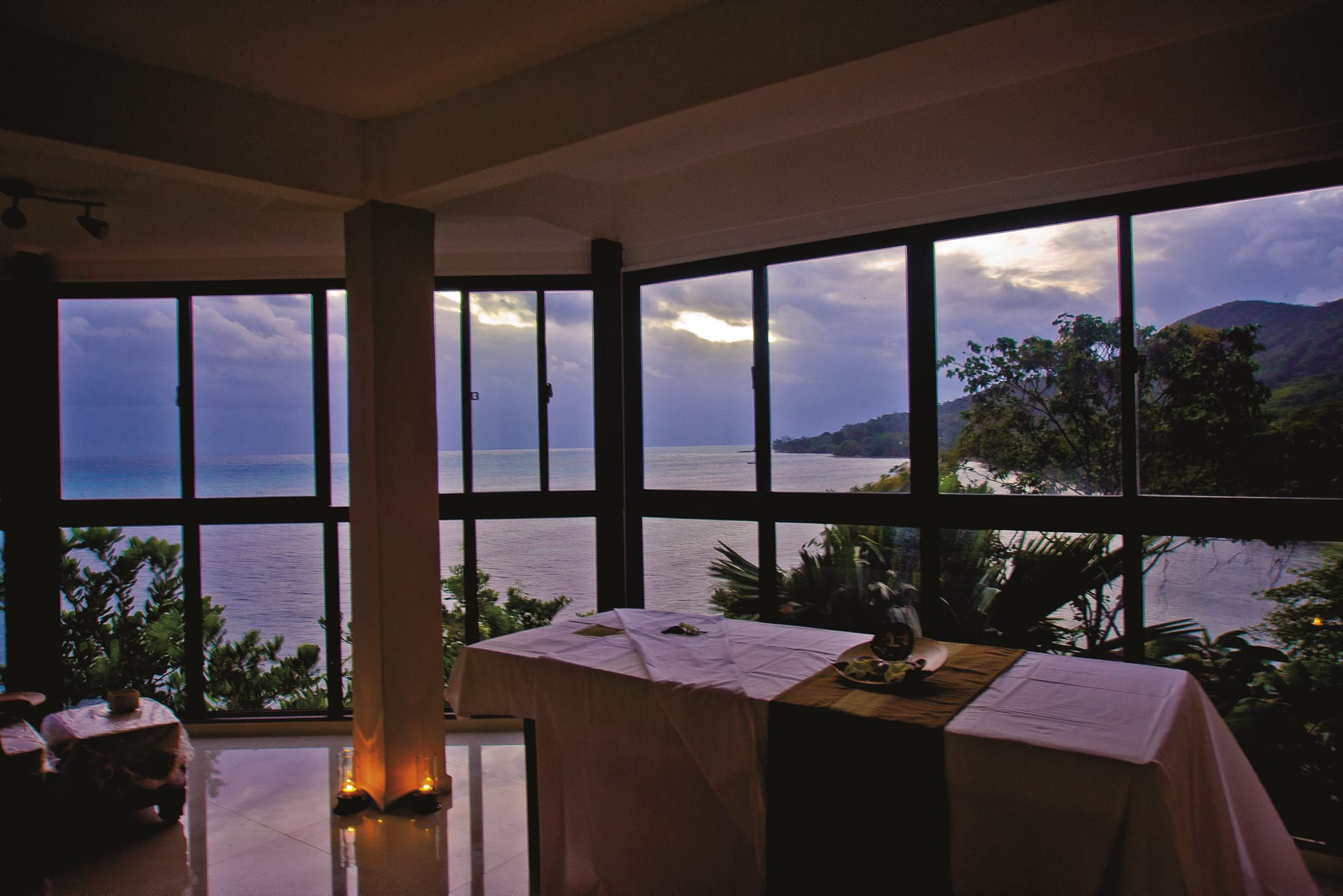 IOZ_SEY_020_20170702_OL