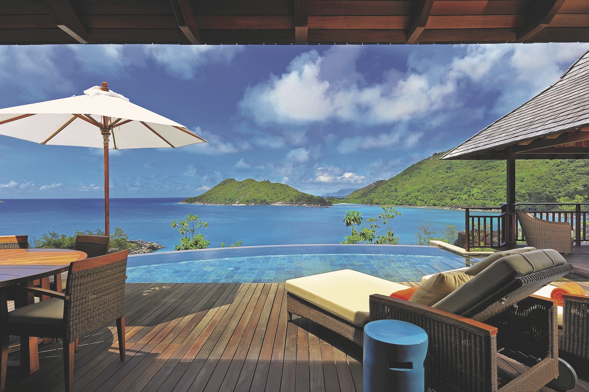 IOZ_SEY_030_20130710_DTT